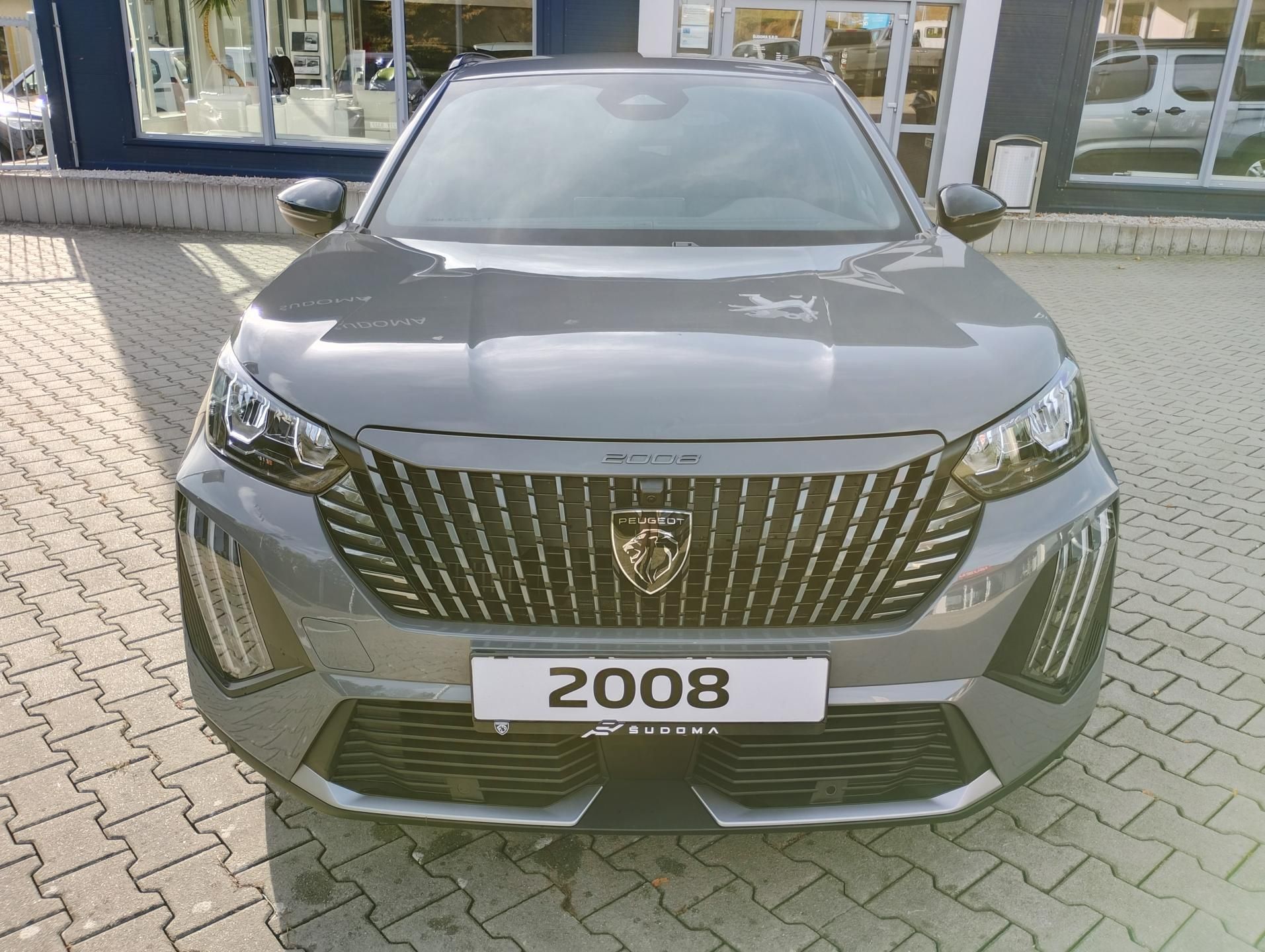 Peugeot 2008, ALLURE Hybrid 145 e-DCS6 - fotka 2