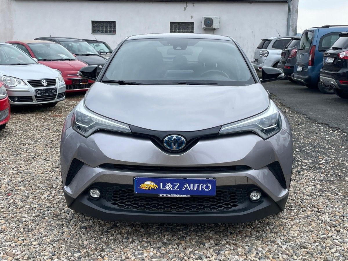 Toyota C-HR, 1,8 Hybrid - fotka 2