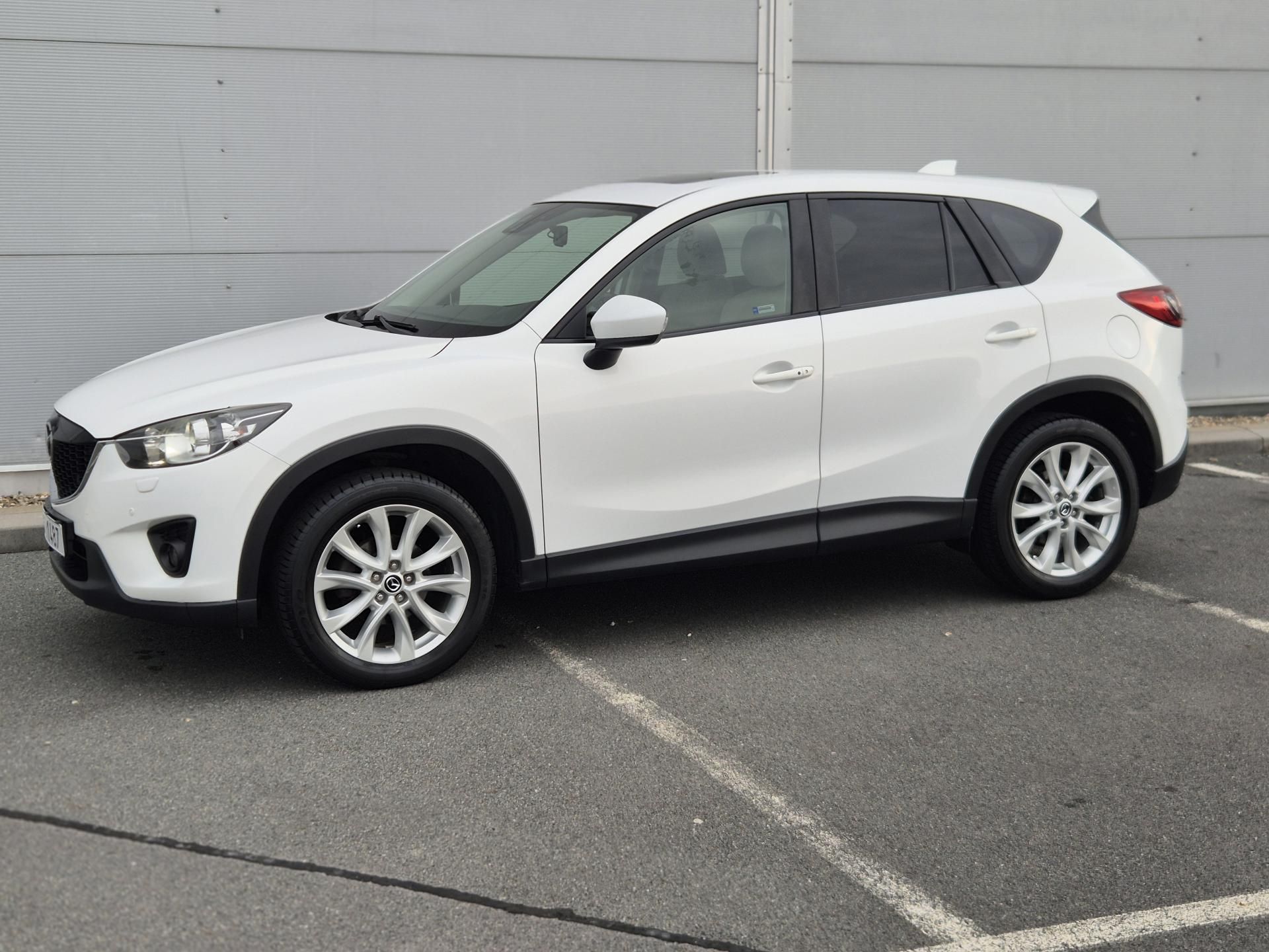 Mazda CX-5, 2.2D Automat 4x4 Tažné - fotka 5