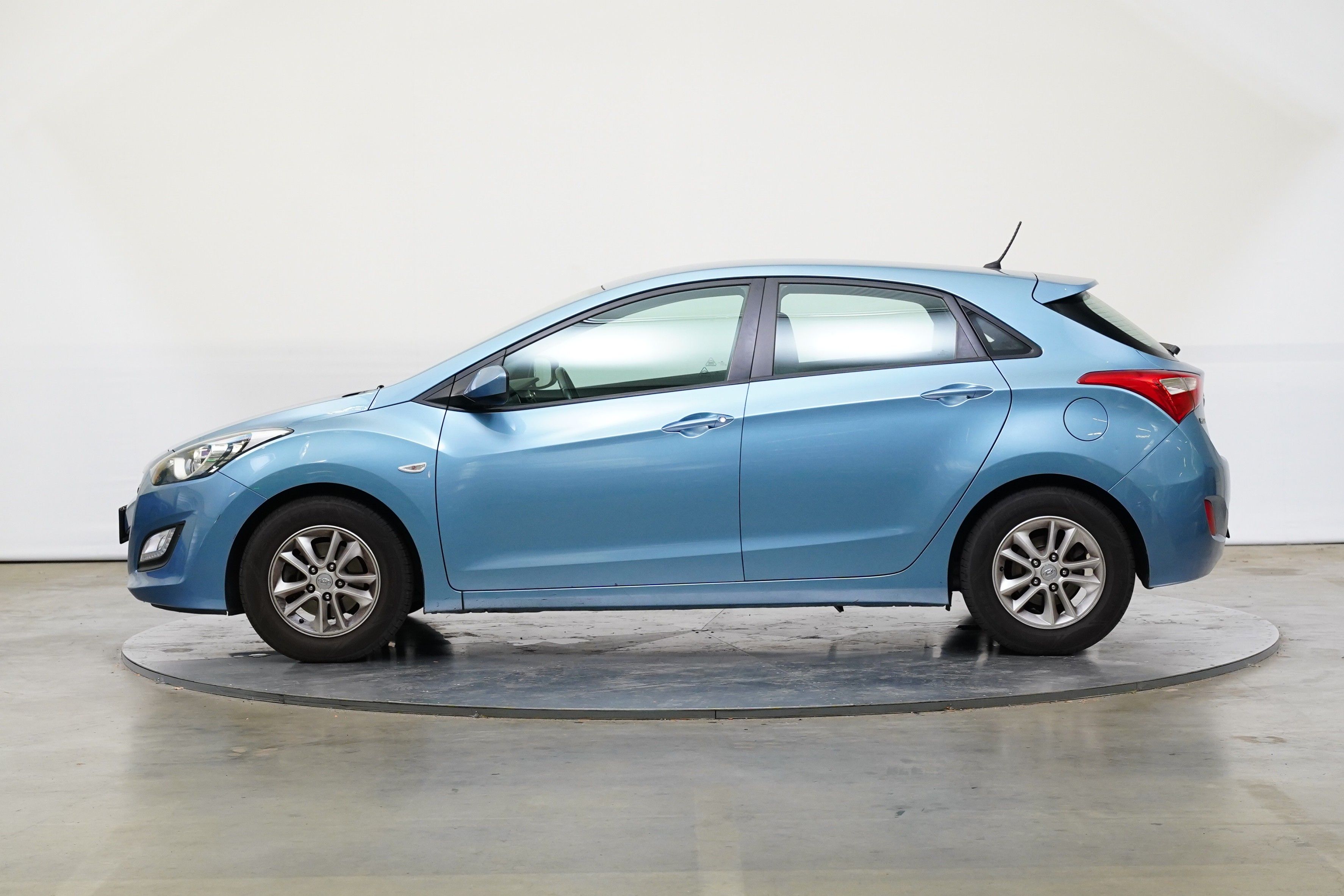 Hyundai i30, 1.6 CVVT 88 kW - fotka 3