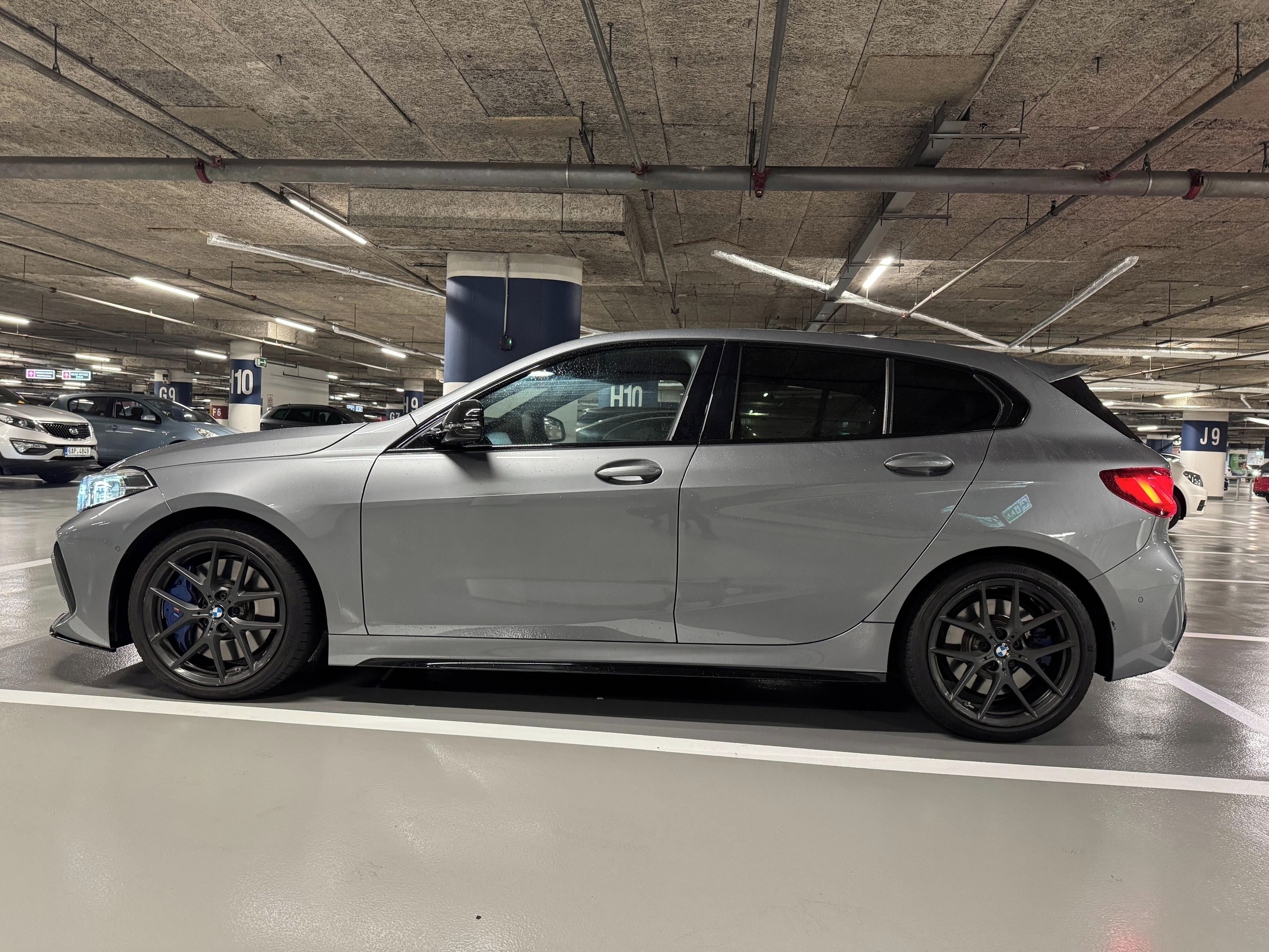 BMW Řada 1, BMW M135i xDrive M Sport Pro - fotka 6