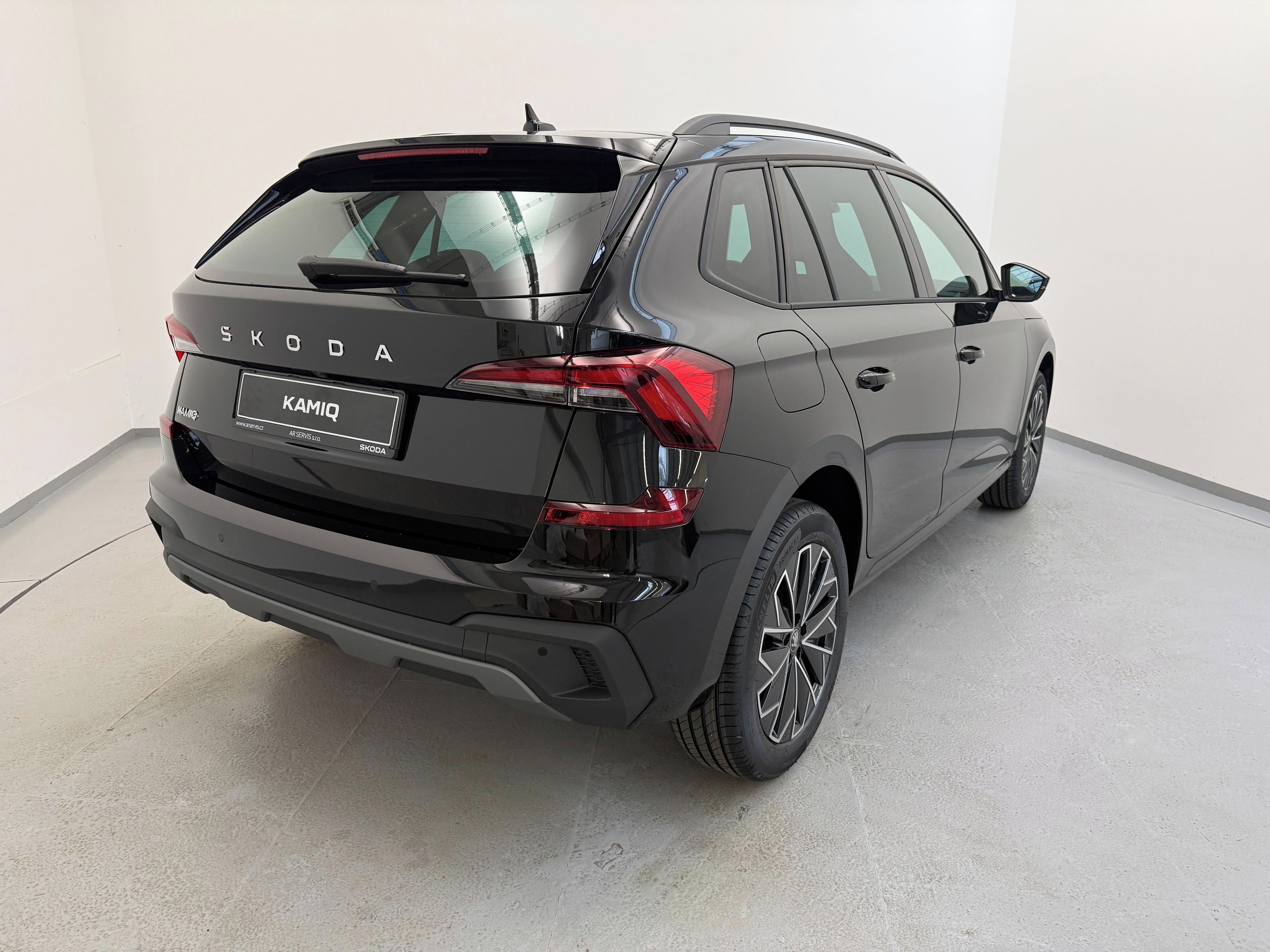 Škoda Kamiq, Dynamic 1,0 TSI 85 kW 7DSG - fotka 5