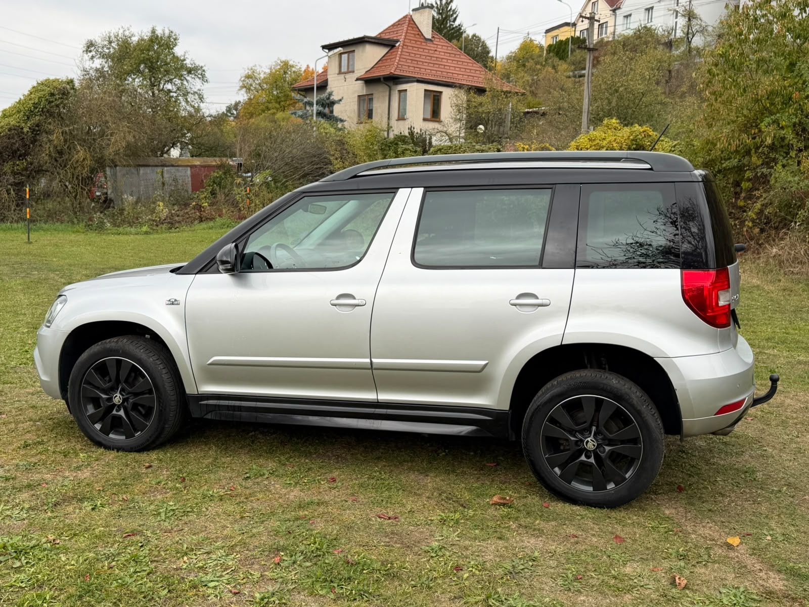 Škoda Yeti, MONTE CARLO 1,4 TSI 4x4 - DSG - fotka 4