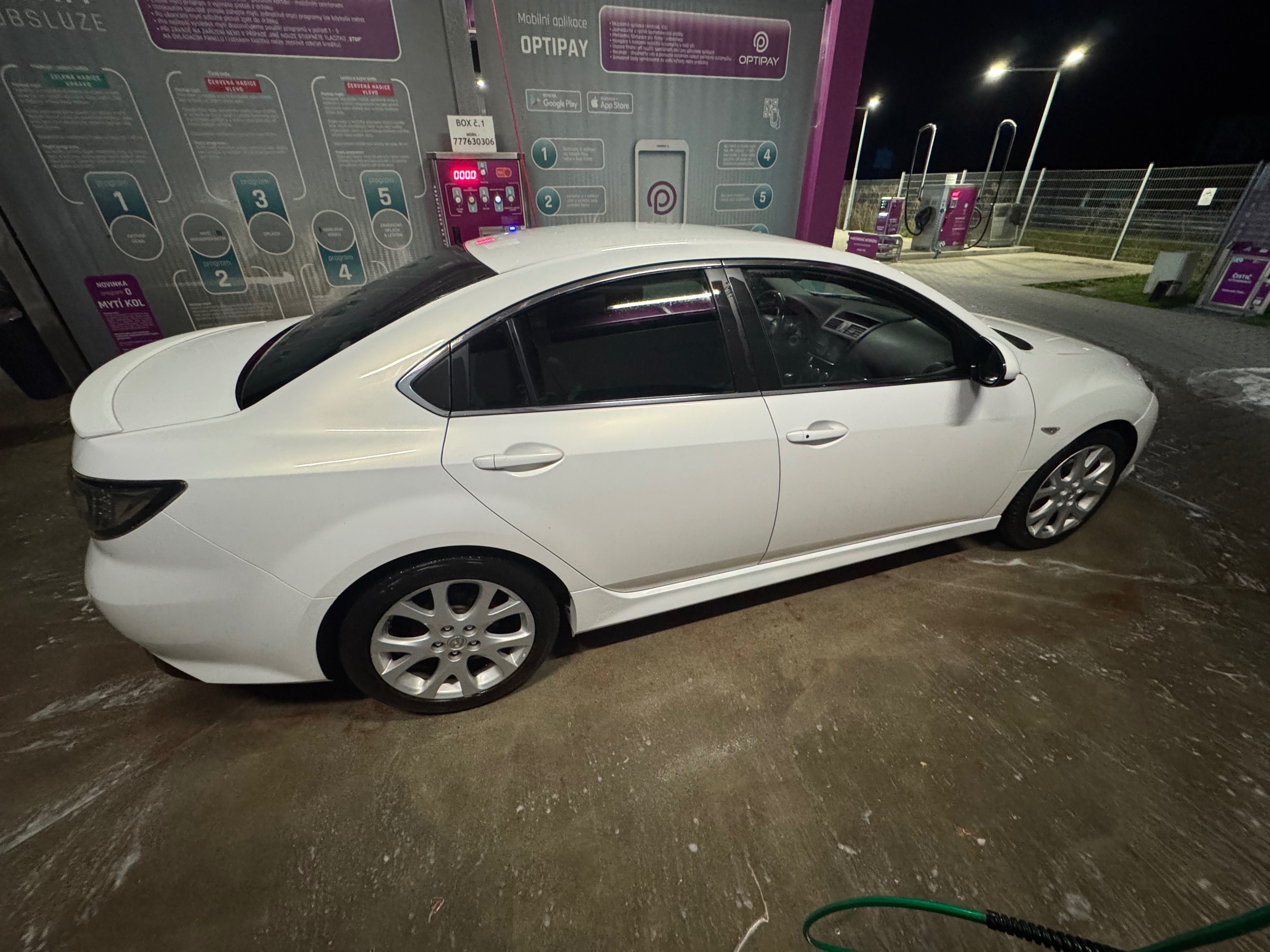 Mazda 6, 2,5 GH - fotka 3
