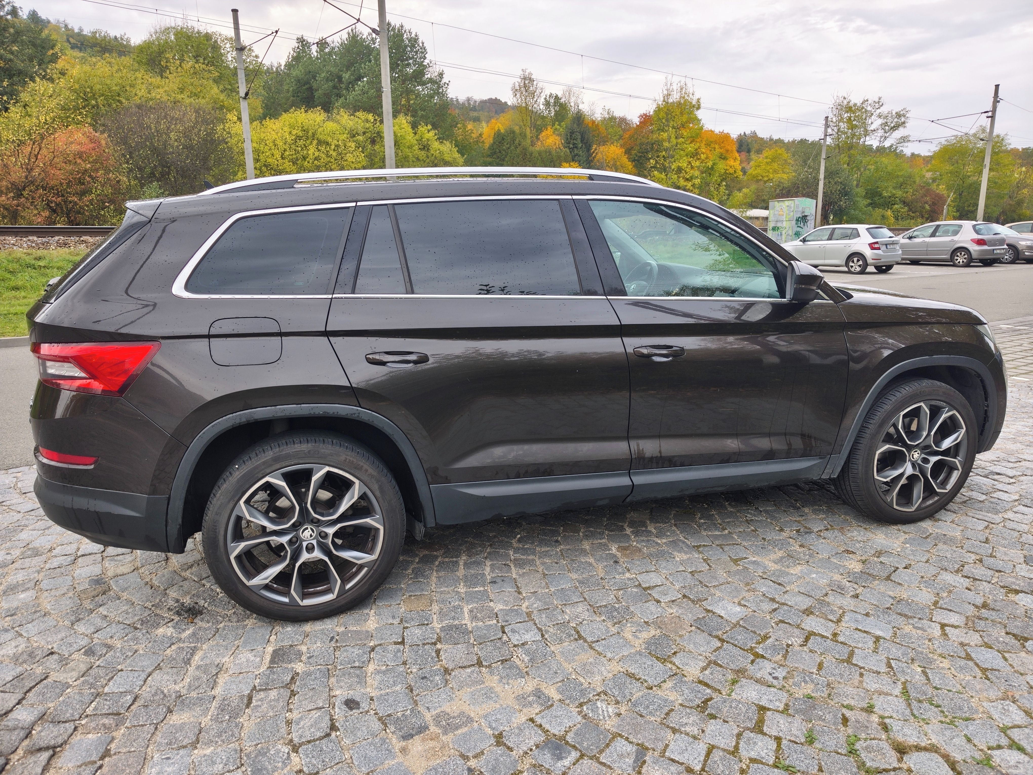 Škoda Kodiaq, Style + pěkná výbava navíc - fotka 4