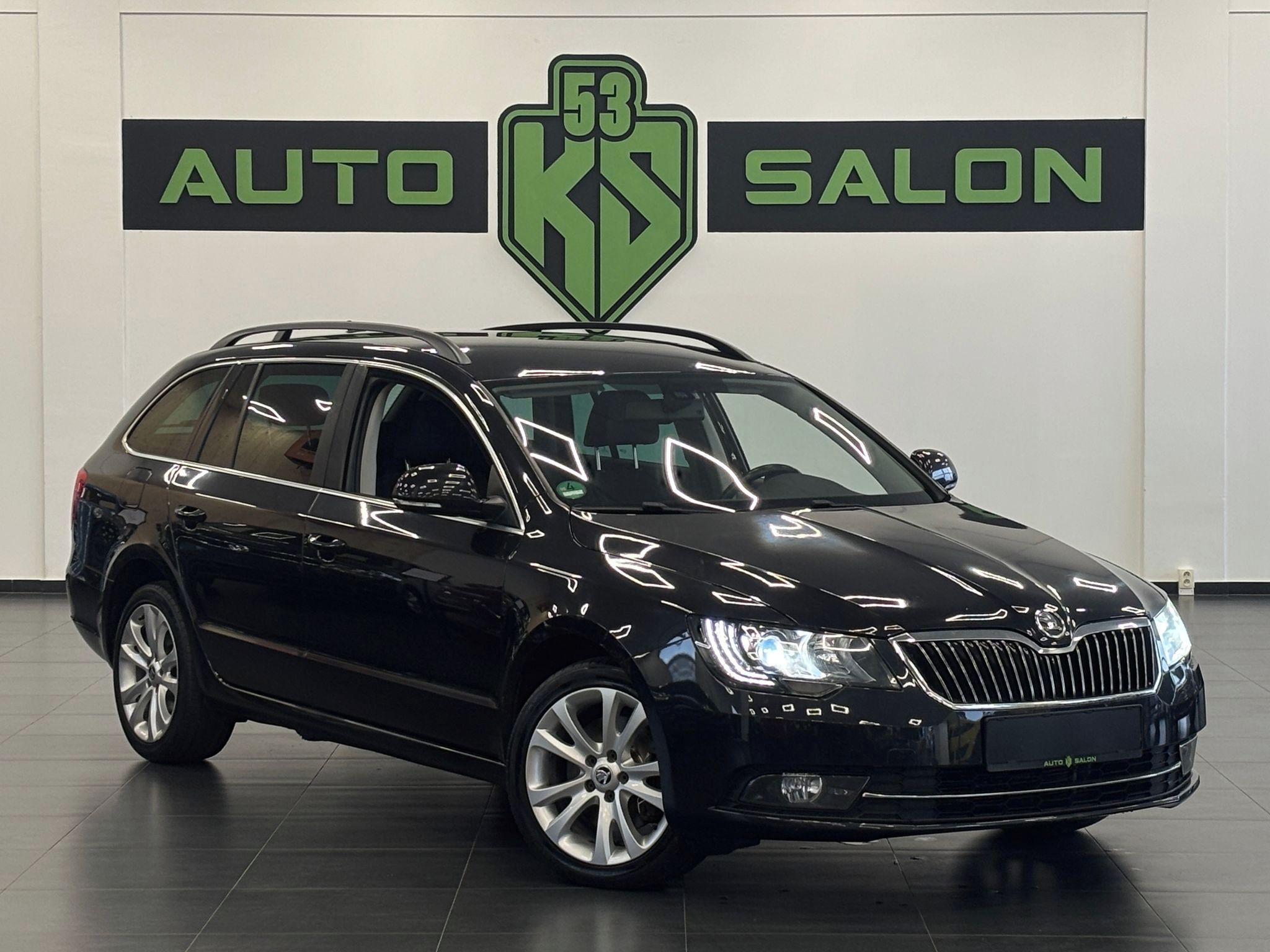 Škoda Superb, 2.0TDI DSG 103kW Xenon, Servis