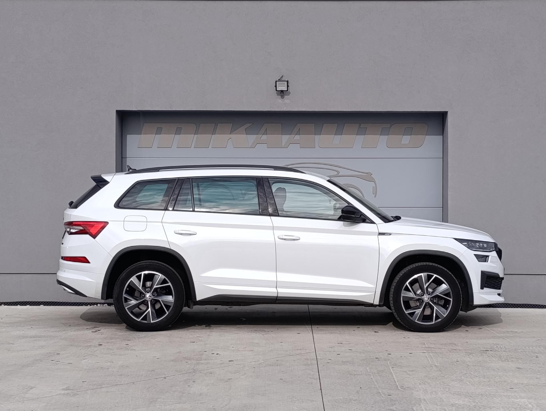 Škoda Kodiaq, 2.0TDI 4X4 SPORTLINE 1.MAJ ČR - fotka 4
