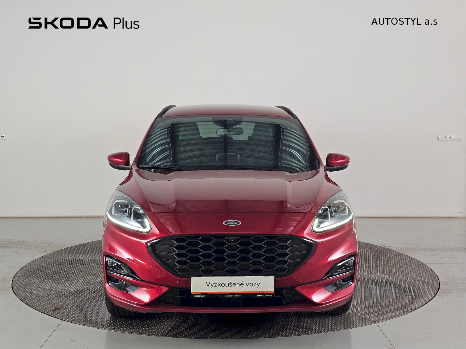 Ford Kuga, 2.0EcoBlue 4X4 140KW ST-Line - fotka 4