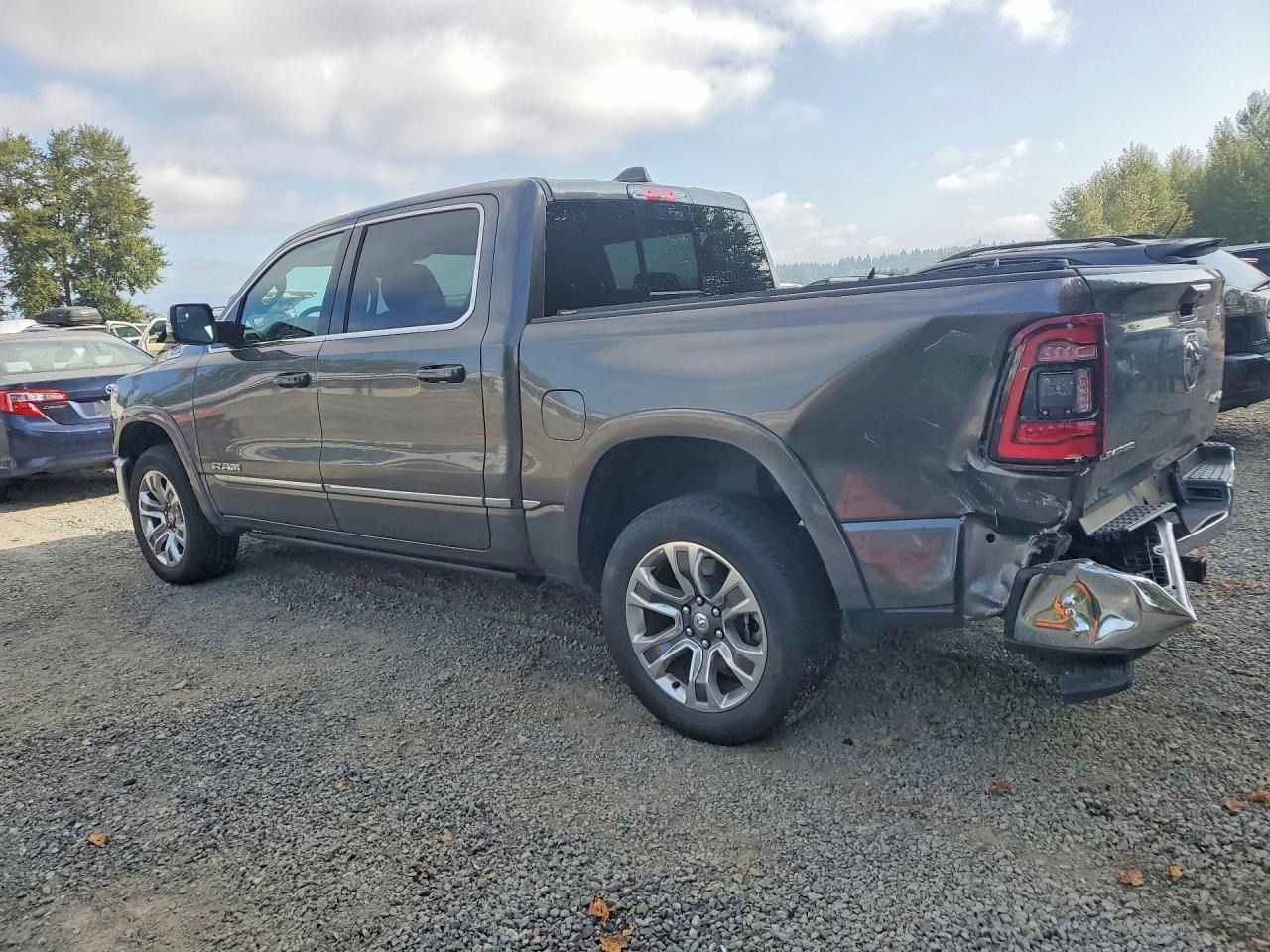 RAM 1500, Auto na cestě - fotka 3