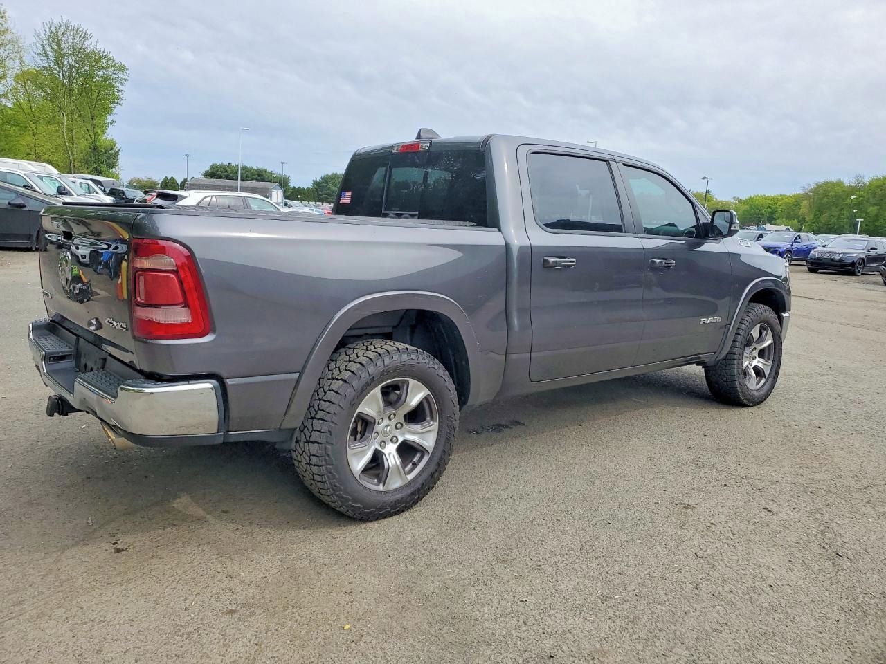 RAM 1500, Auto na cestě - fotka 4