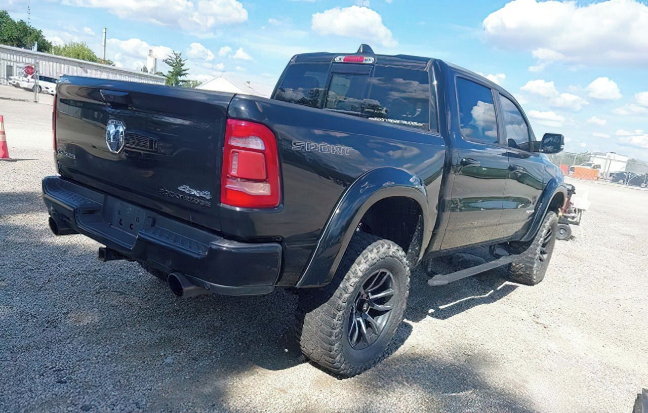 RAM 1500, Auto na cestě - fotka 6