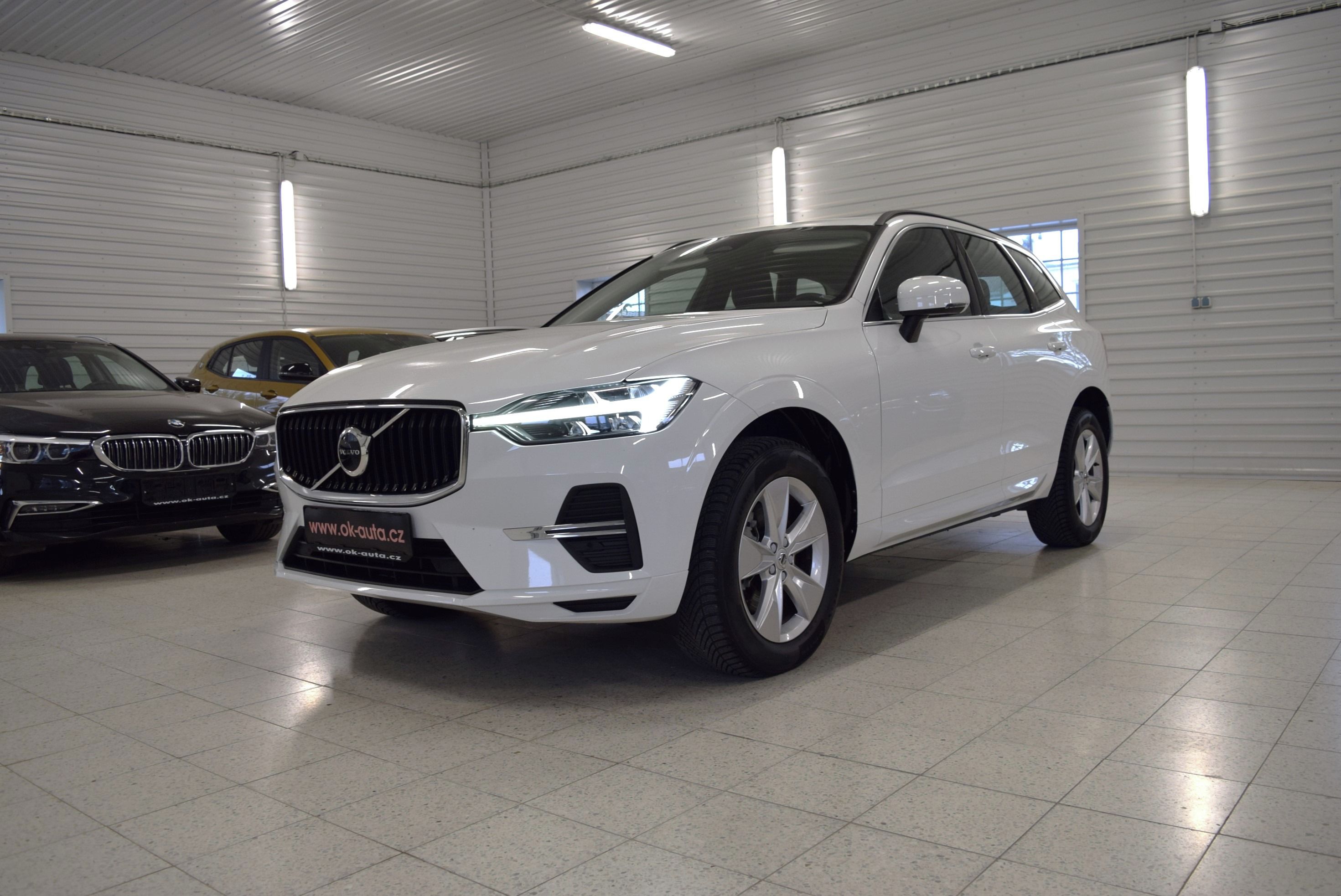Volvo XC60, 2.0 B4 AWD MOMENTUM 2022-DPH