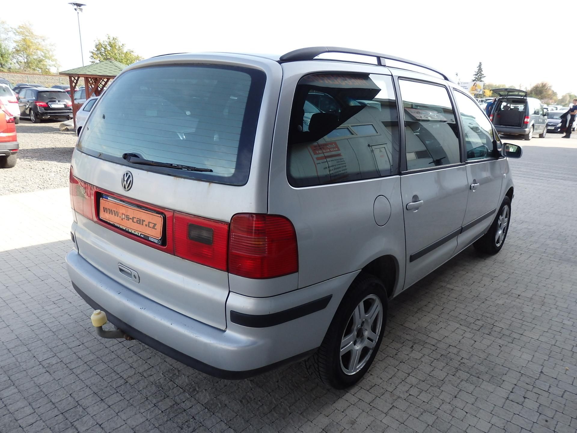 Volkswagen Sharan, 1.9 TDI 85 KW KLIMA, ZÁVĚS - fotka 4
