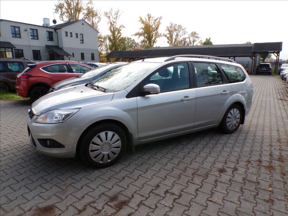 Ford Focus, 1,6 TDCi  KLIMATIZACE - fotka 3
