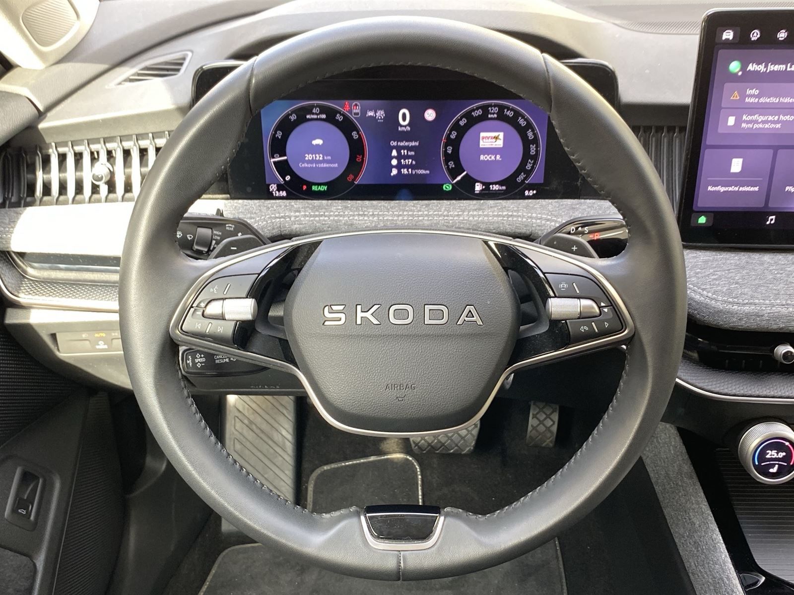 Škoda Superb, Combi 1.5 TSI DSG Selection - fotka 6