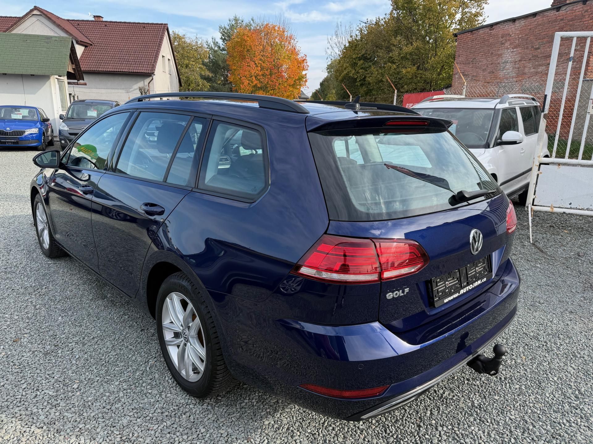 Volkswagen Golf, 1.5 TSI COMFORTLINE - fotka 4