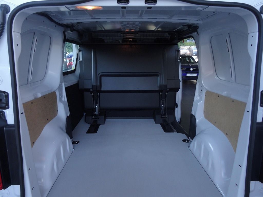 Opel Vivaro, L1 Crew Van Flex 2.2D 150k M6 - fotka 3