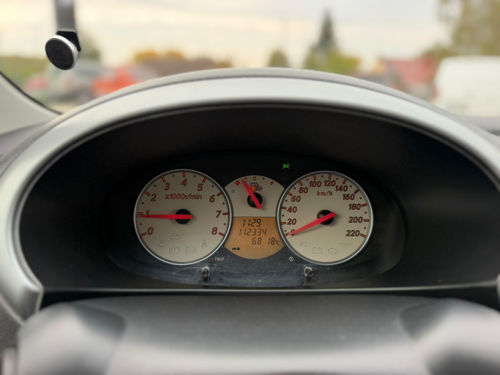 Nissan Micra, Cabrio HardTop 1.4 90 - fotka 3