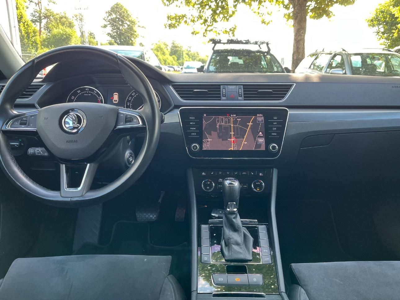 Škoda Superb - fotka 3