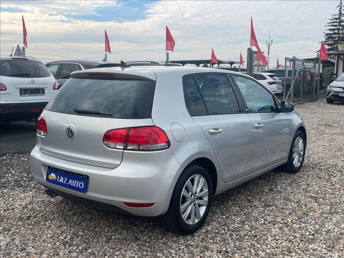 Volkswagen Golf, 1,4 TSI STYLE - fotka 6