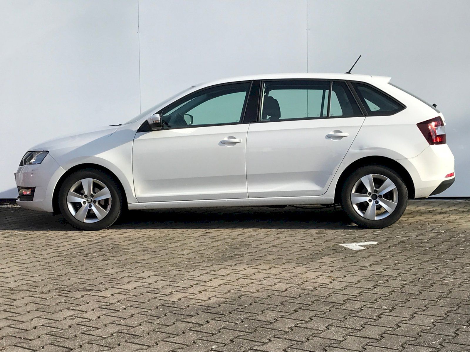 Škoda Rapid, Ambition 1,0 TSI - fotka 3