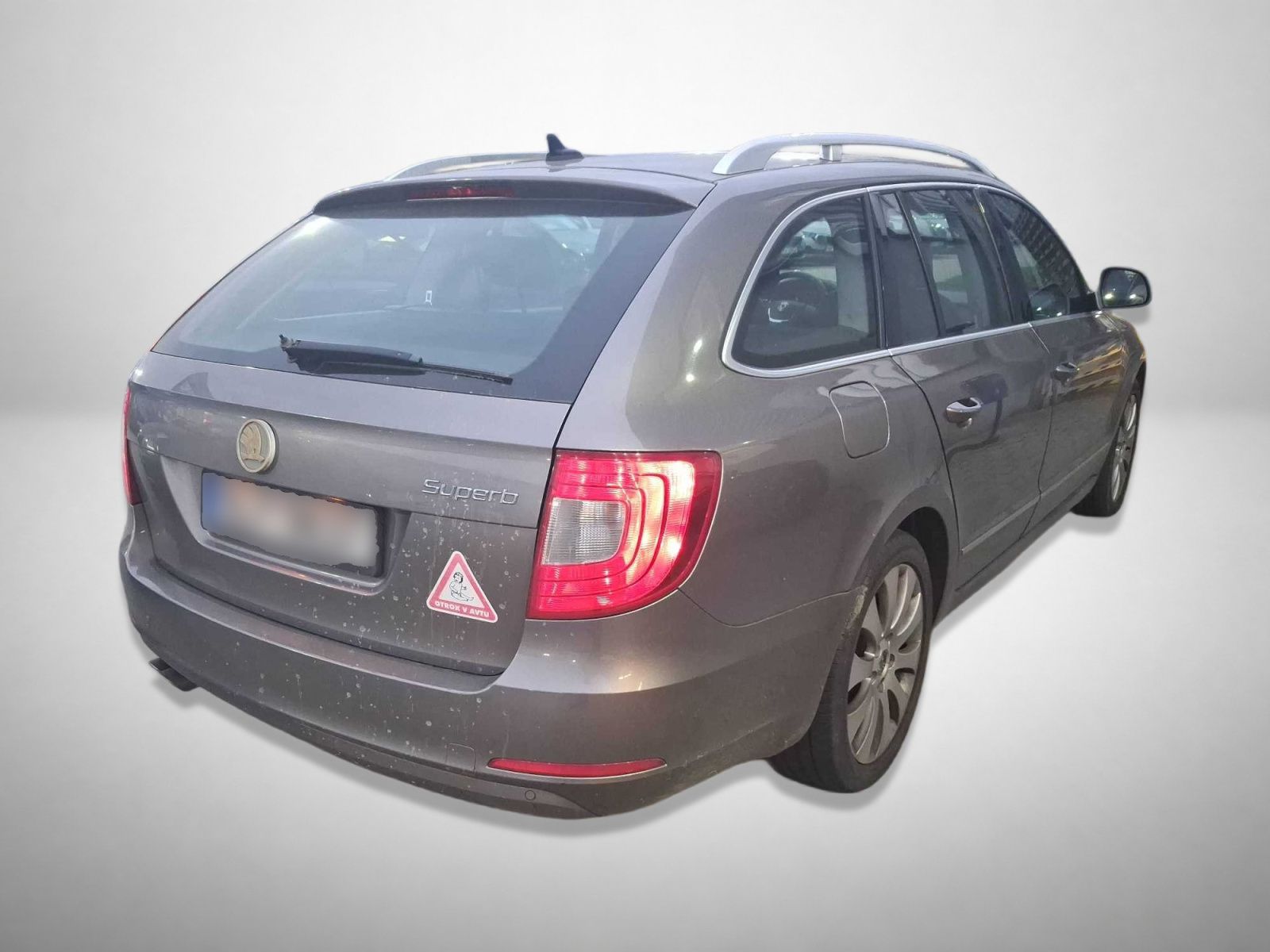 Škoda Superb, 2.0 TDI, Navi, Kožené sedačky - fotka 2