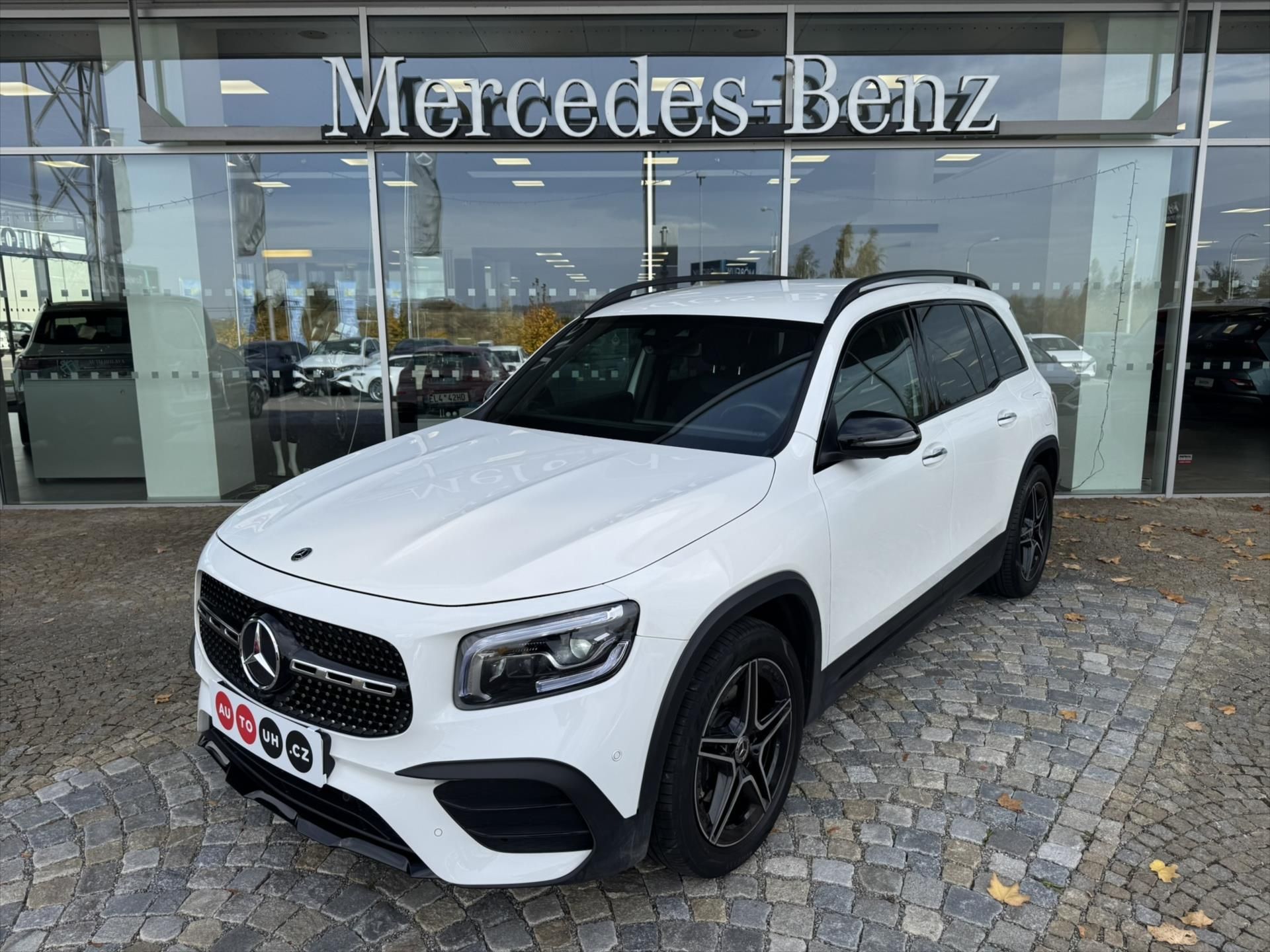 Mercedes-Benz GLB, 2,0   GLB 200d 4MATIC AMG line