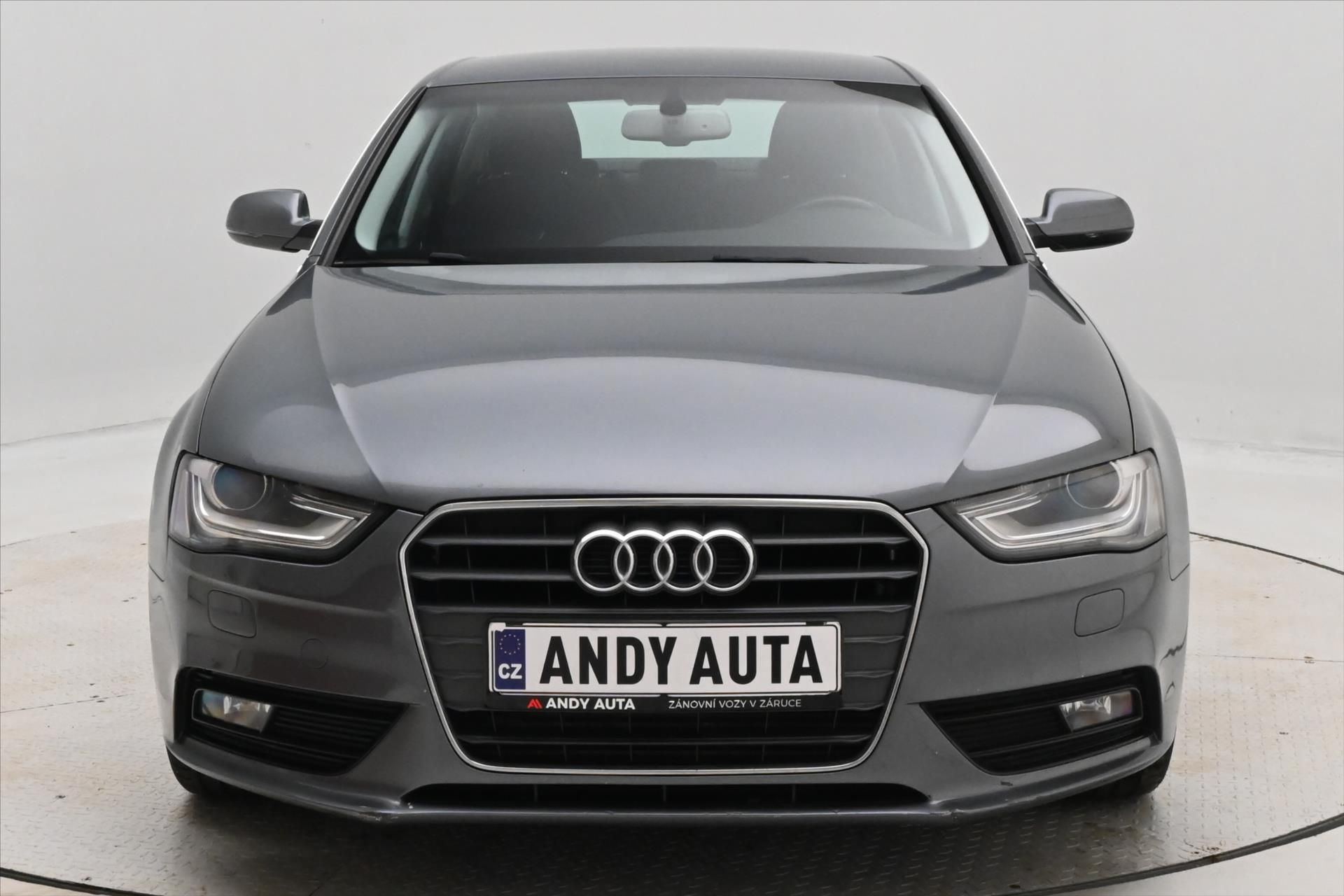 Audi A4, 2,0 TDI 105 kW Nová STK - fotka 2