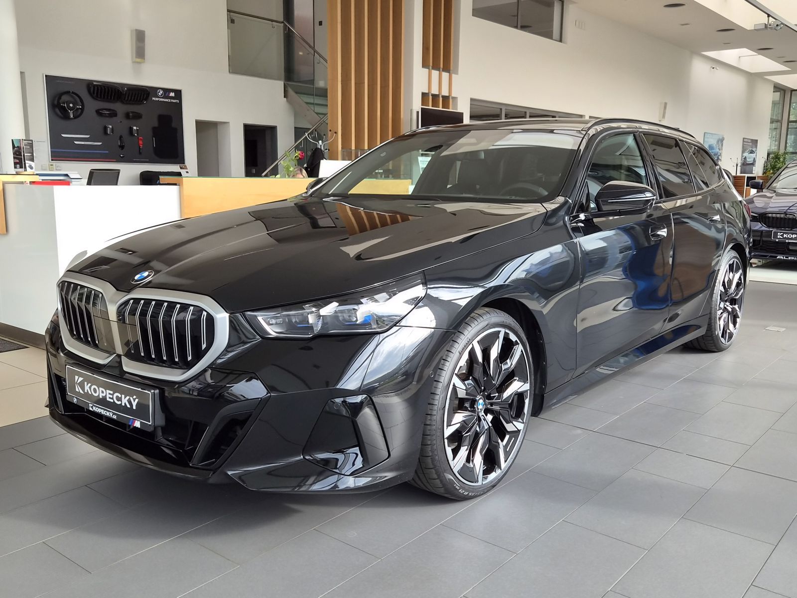 BMW Řada 5, 520 xDrive