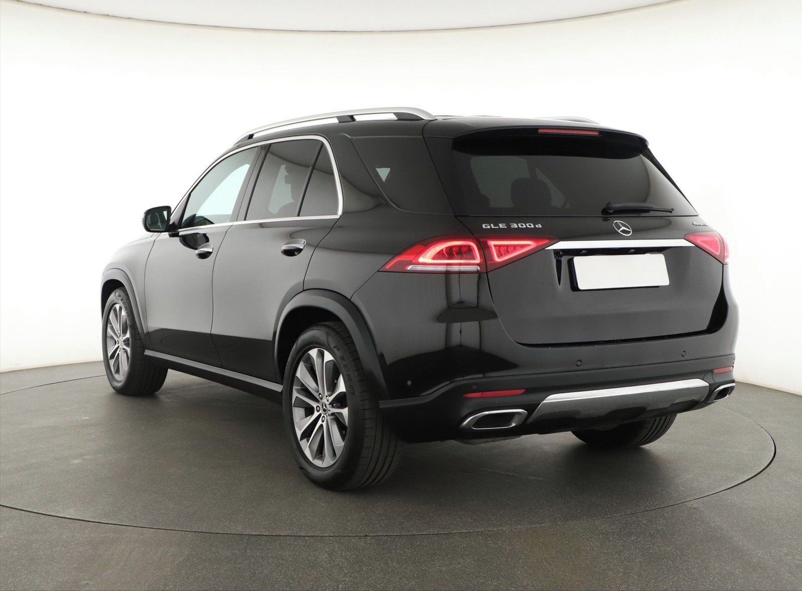 Mercedes-Benz GLE, 300 d - fotka 3