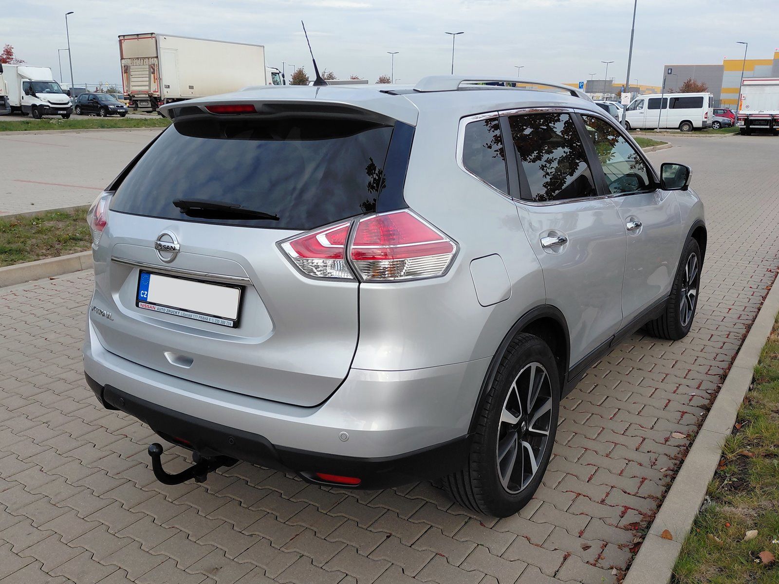 Nissan X-Trail, 1.6 dCi 4WD Tekna + NC - fotka 3