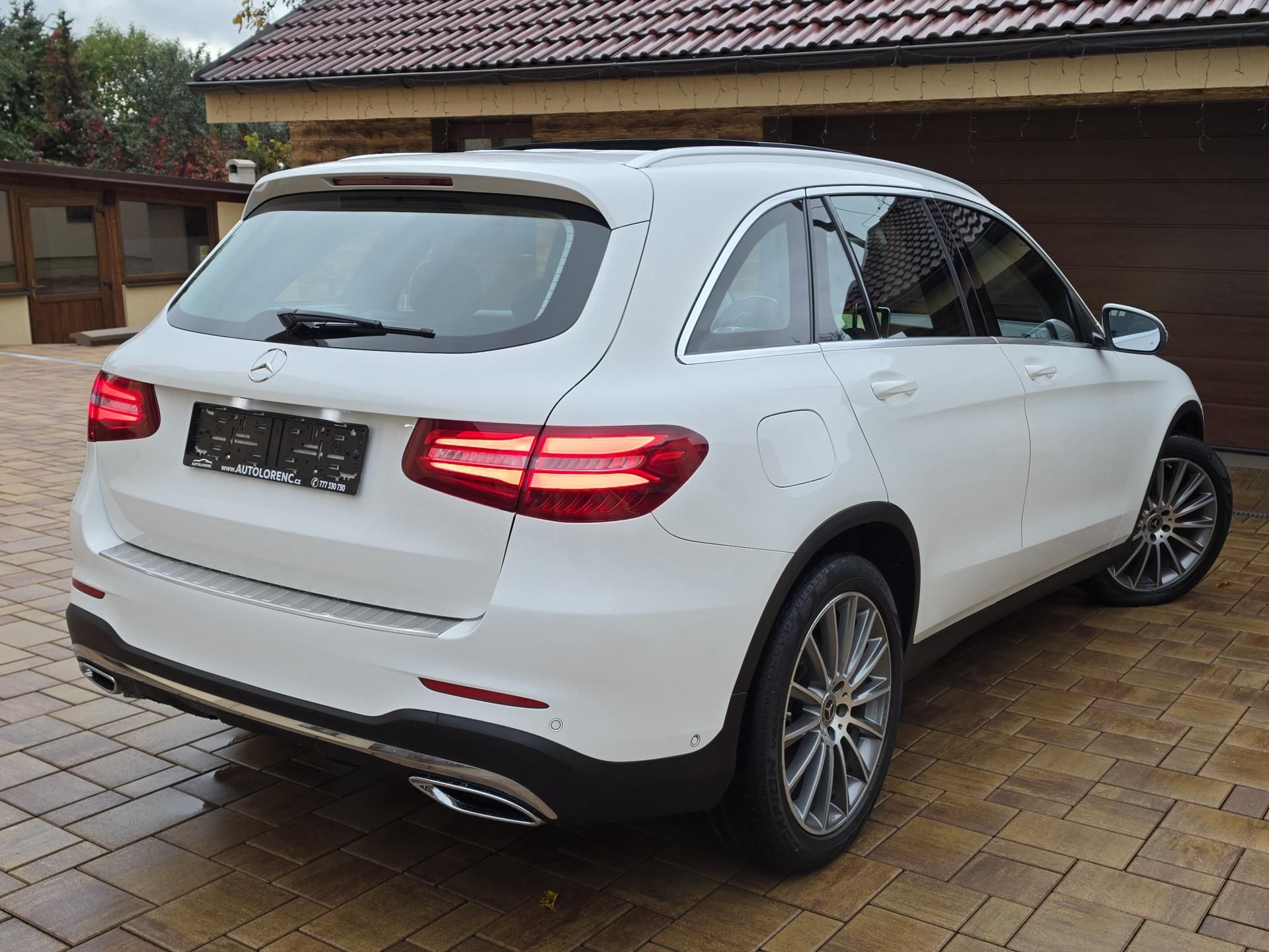 Mercedes-Benz GLC, 350CDi 190kW 4MATIC*PANORAMA* - fotka 5
