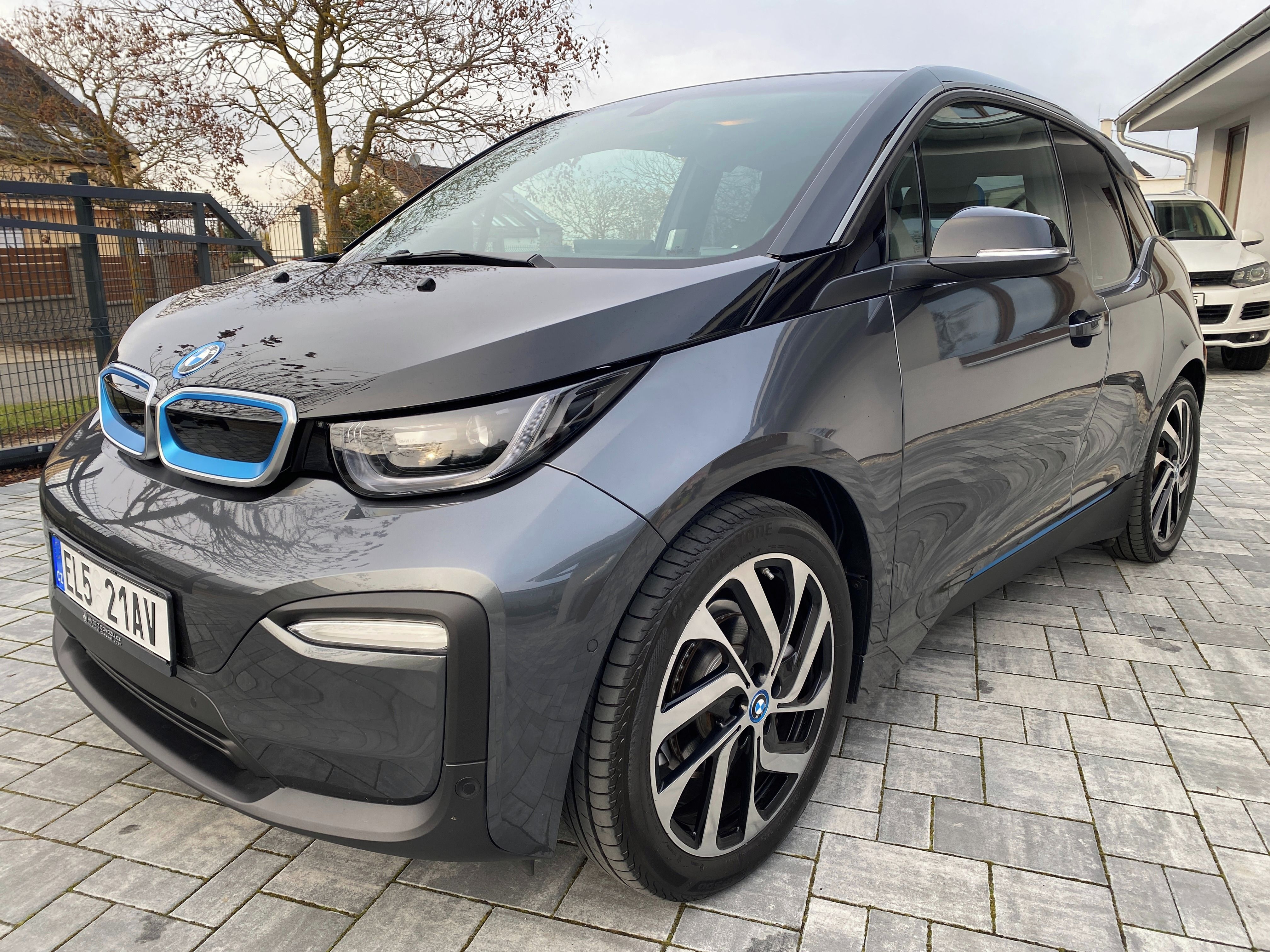 BMW i3, 120 Ah, Tepelko, TOP, DPH - fotka 3