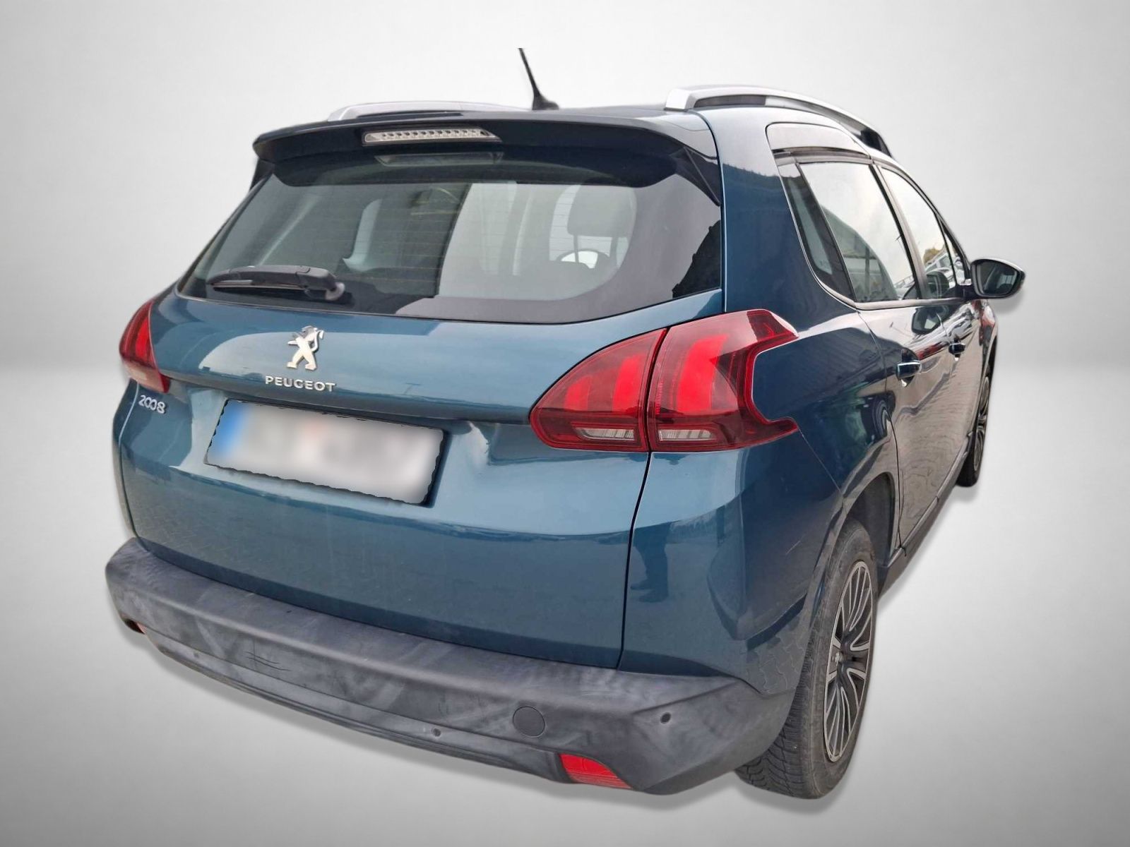 Peugeot 2008, 1.2 PureTech, ČR,1.maj - fotka 2