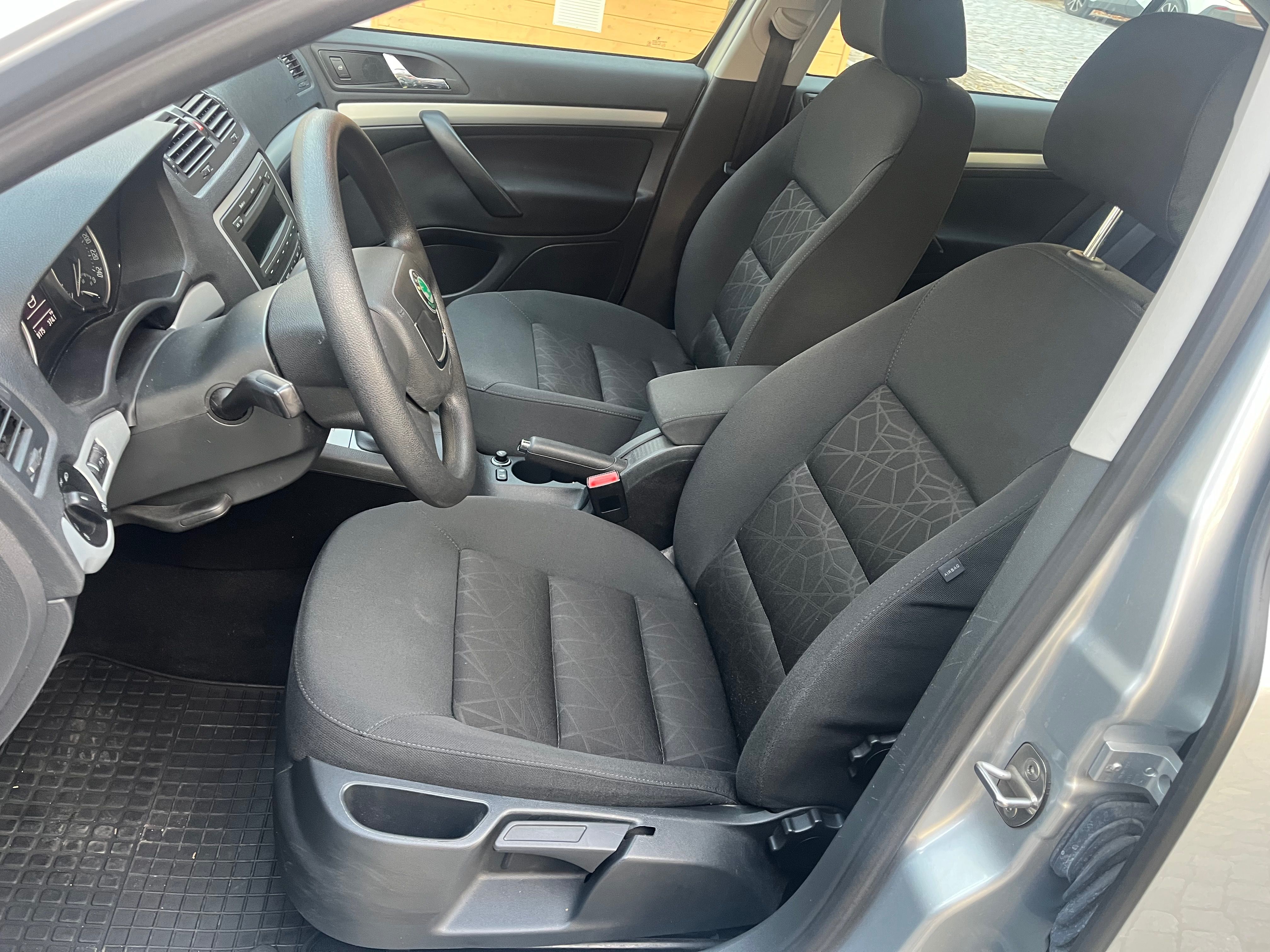 Škoda Octavia, 1.4, 59 kW - fotka 6