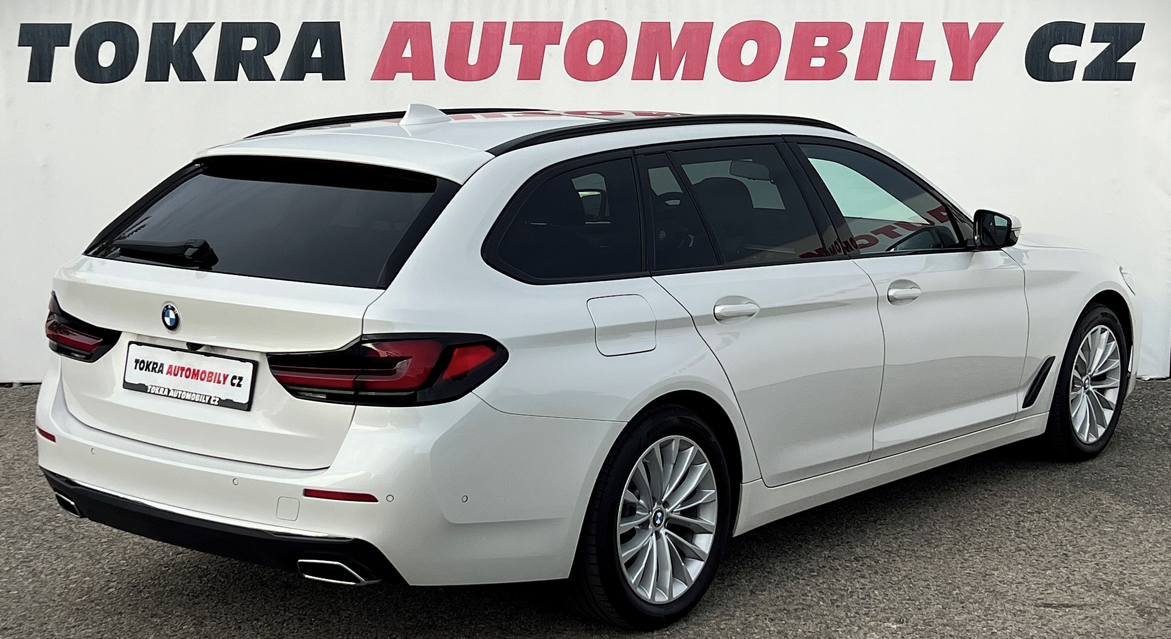 BMW Řada 5, 540d Luxury Masáž Laser 360° - fotka 4