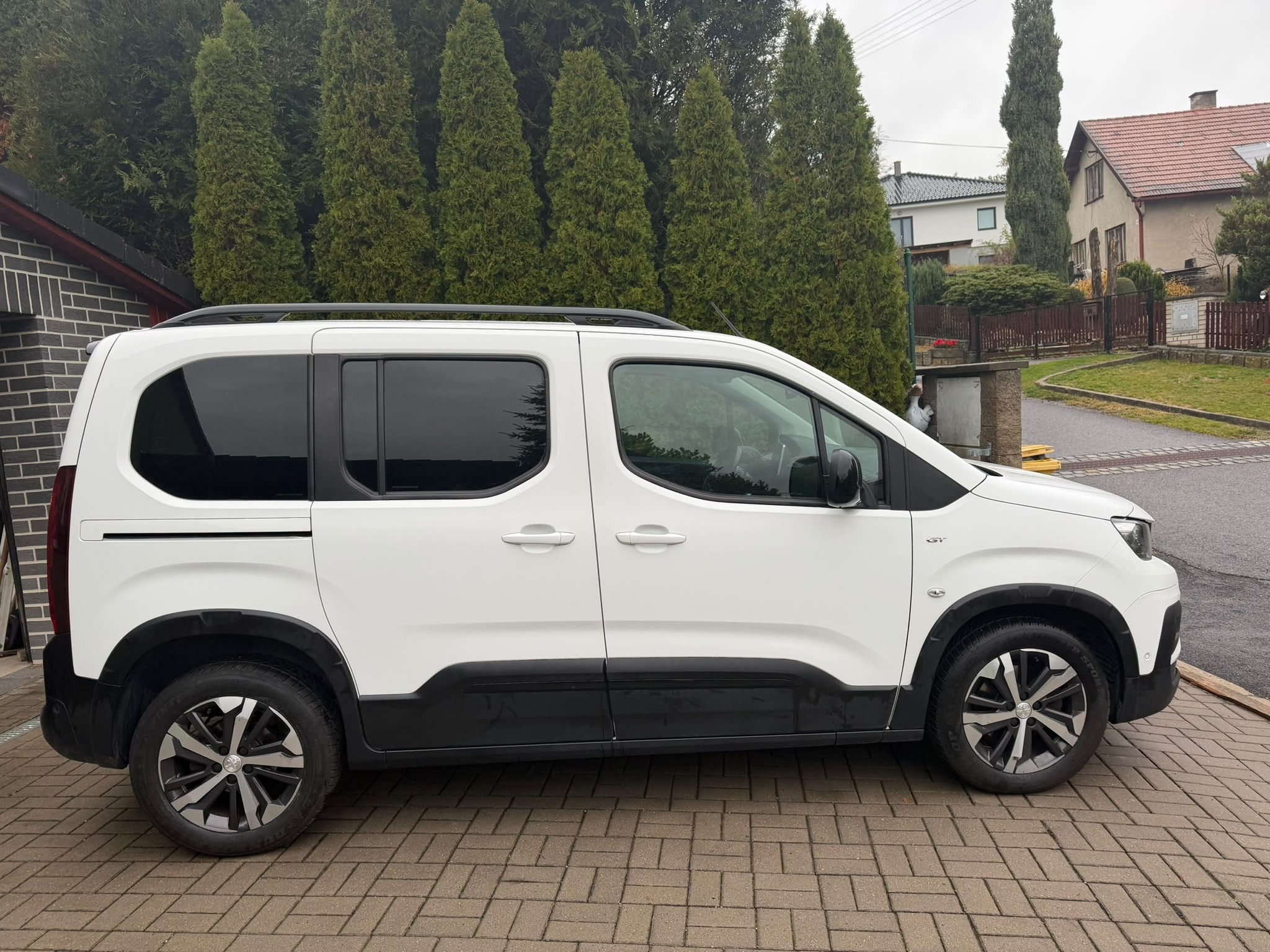 Peugeot Rifter, GT,1,5HDi-96kw,M6,CZ,1maj,DPH - fotka 4