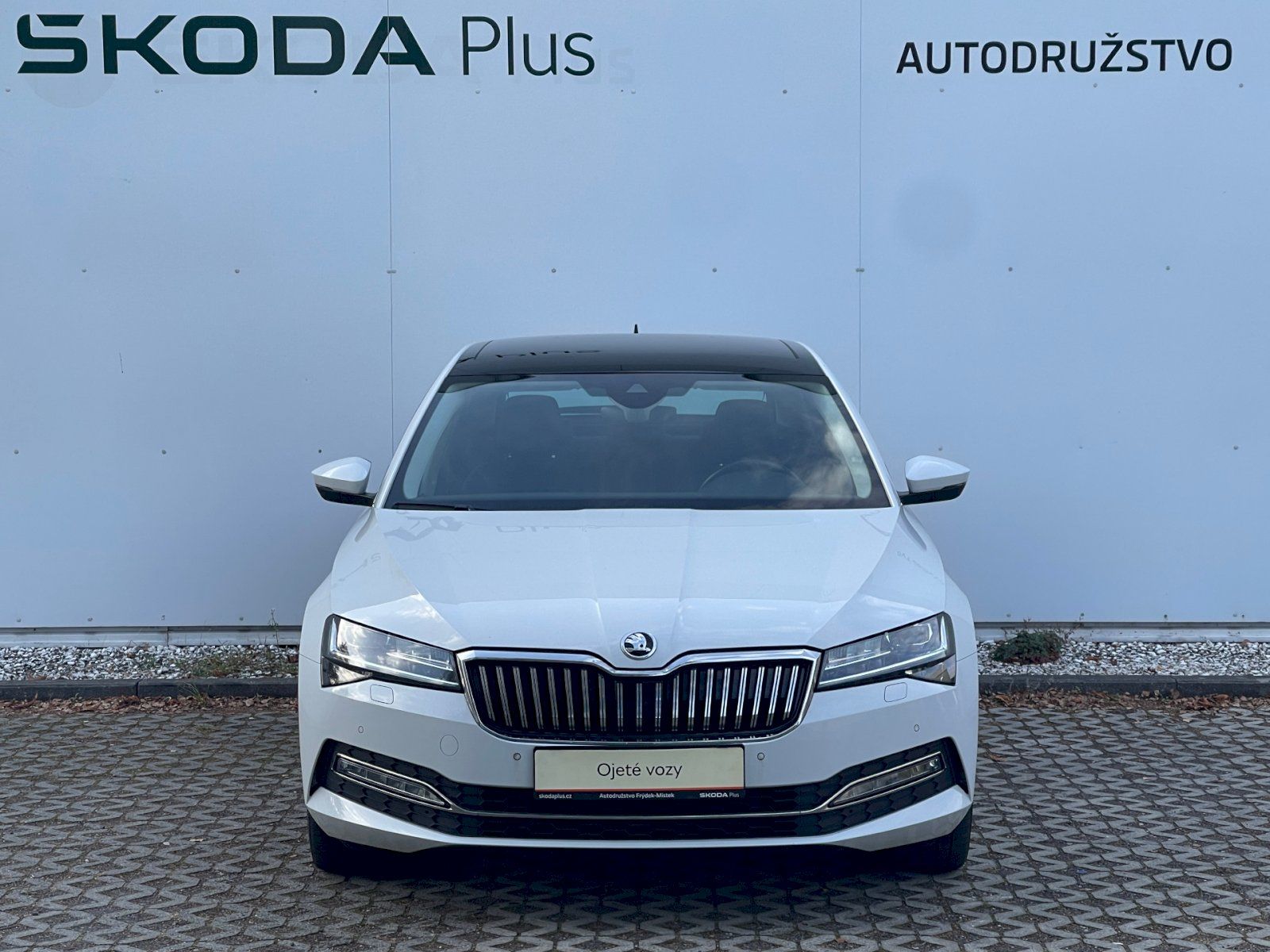 Škoda Superb, 2.0 TDi / 110 kW Style Plus - fotka 4