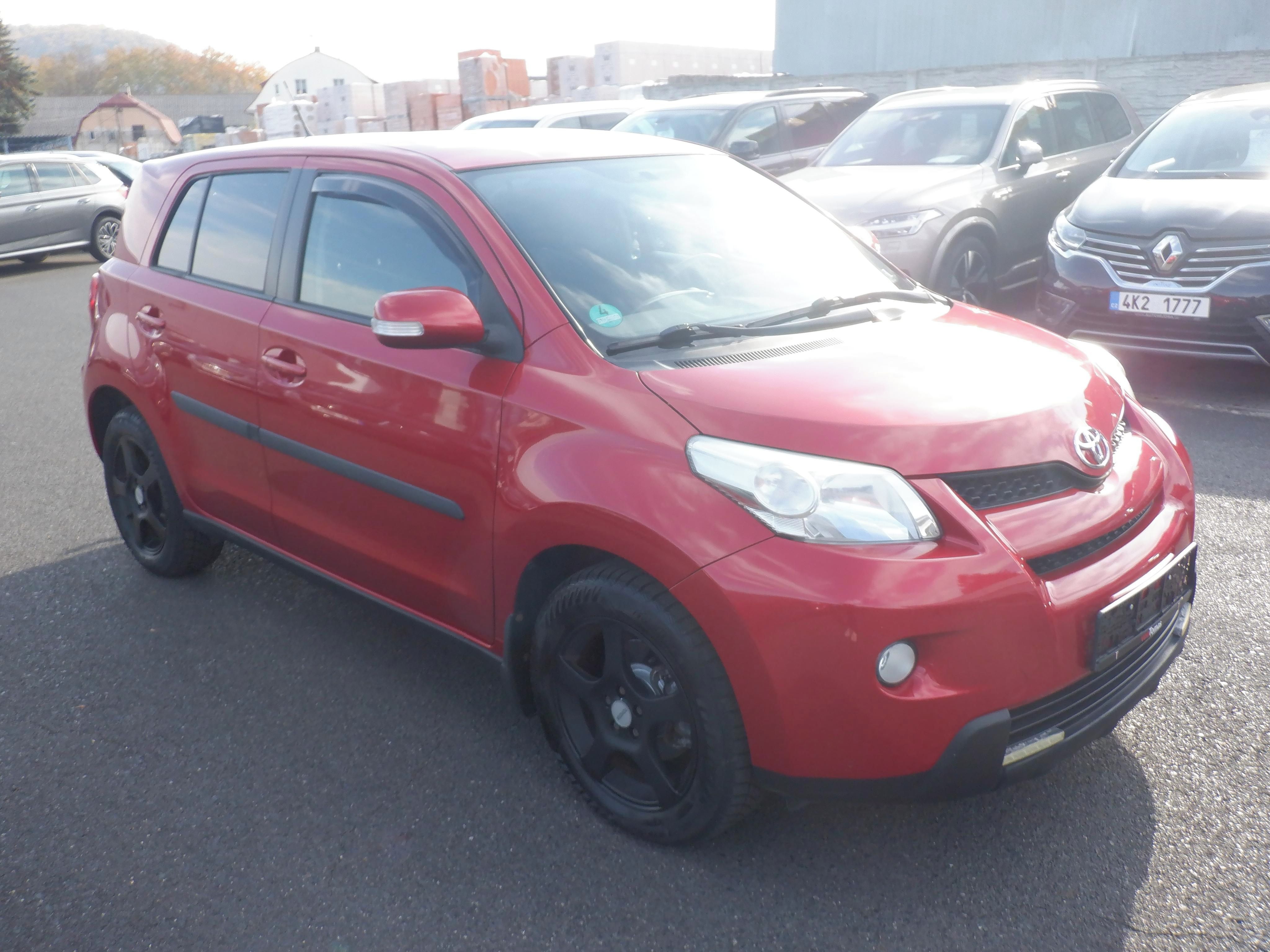 Toyota Urban Cruiser, 1.4 D-4D 66kW AWD - fotka 3