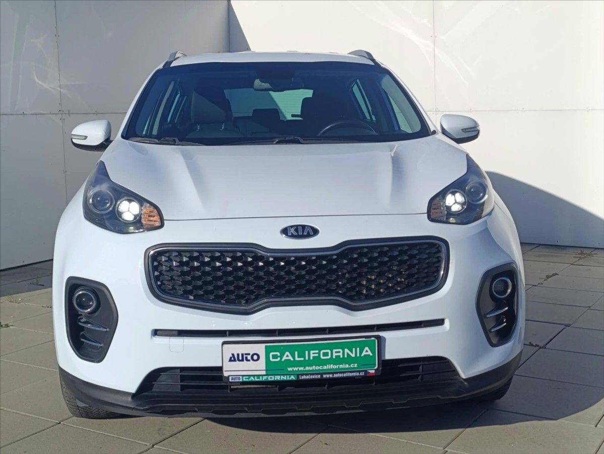 Kia Sportage, 1,7 CRDi Navi Kamera Tempomat - fotka 3