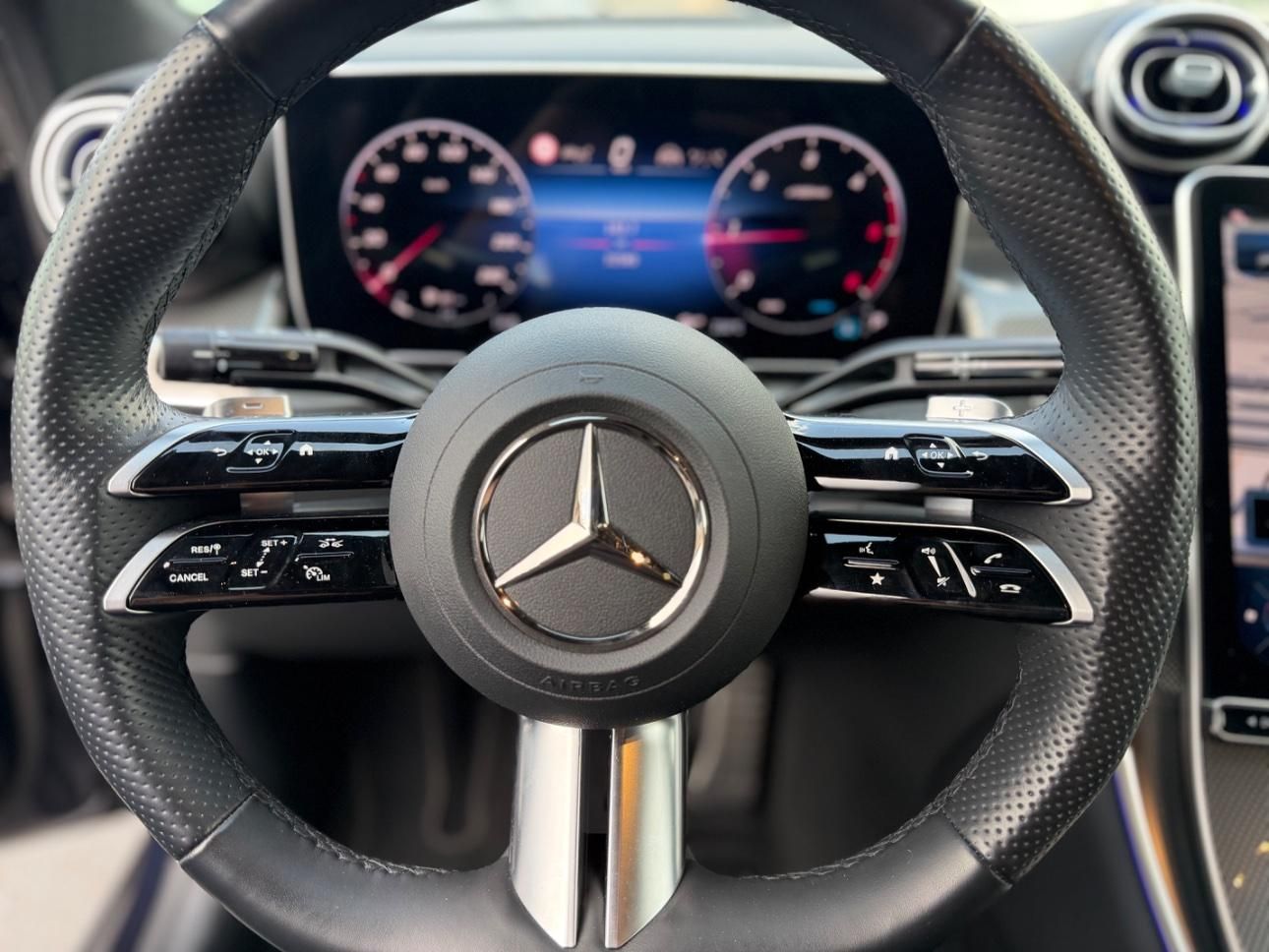 Mercedes-Benz GLC - fotka 4