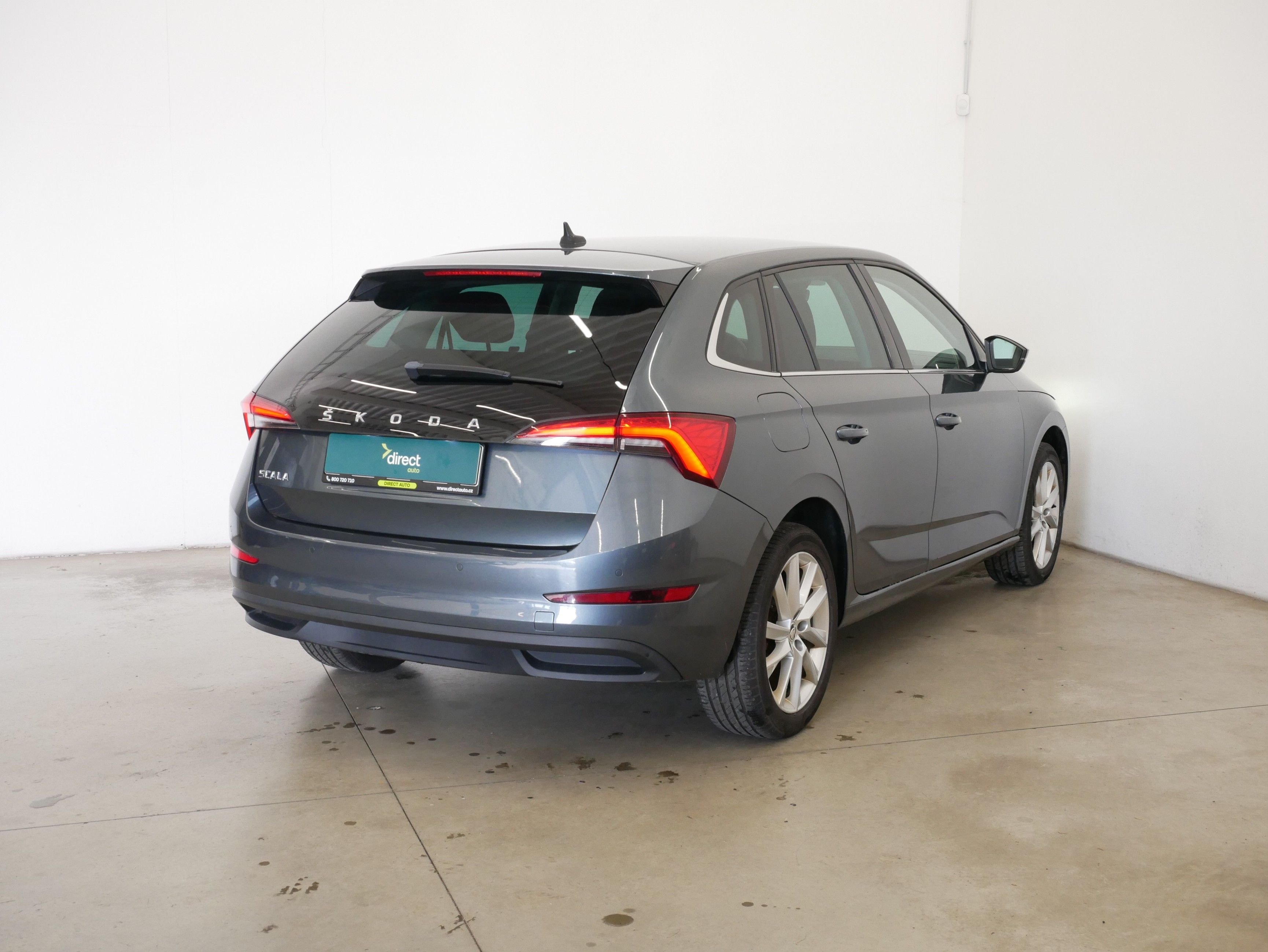 Škoda Scala, 1.0 TSI 85KW - fotka 2