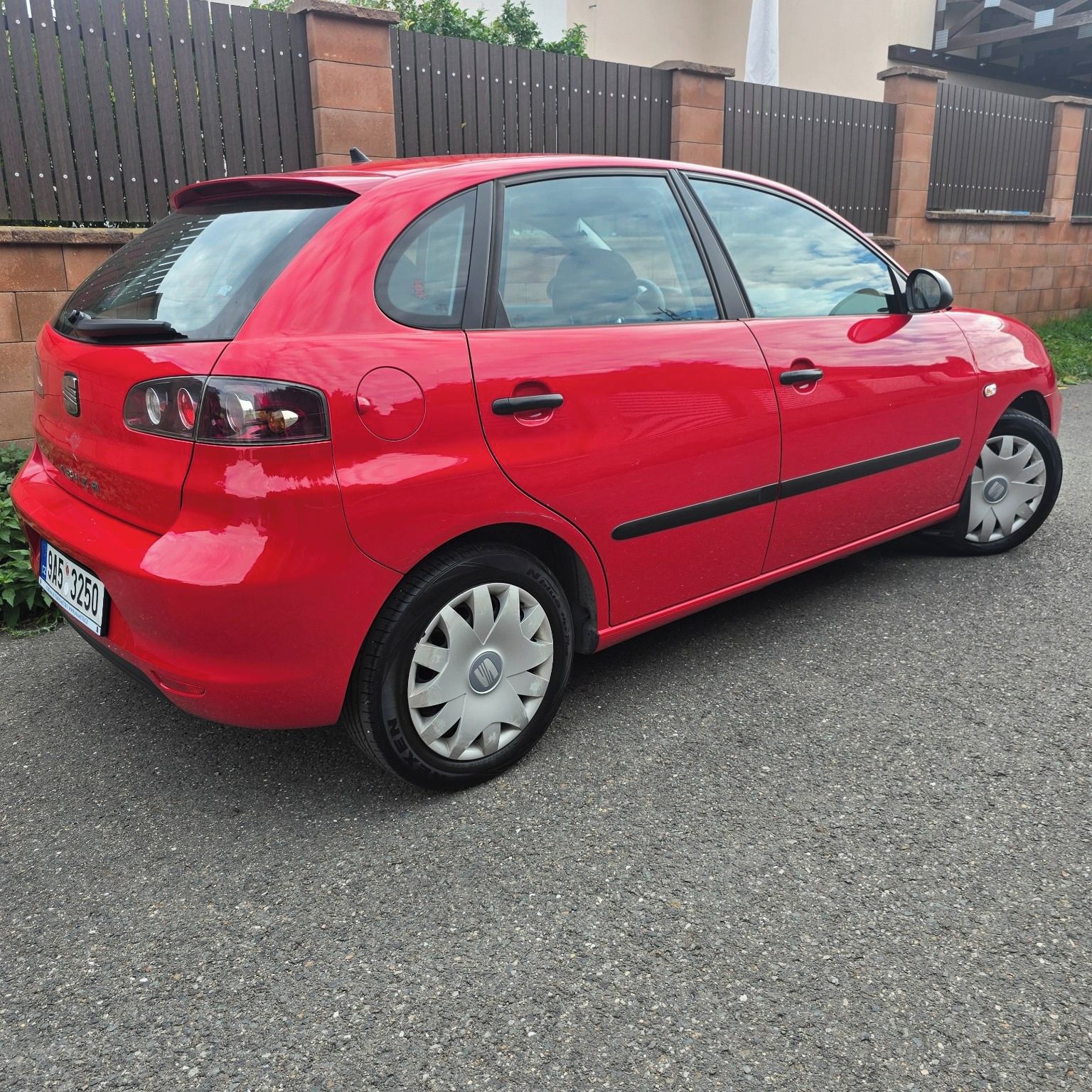 Seat Ibiza, 1.4, NOVÁ STK, nebouráno - fotka 4