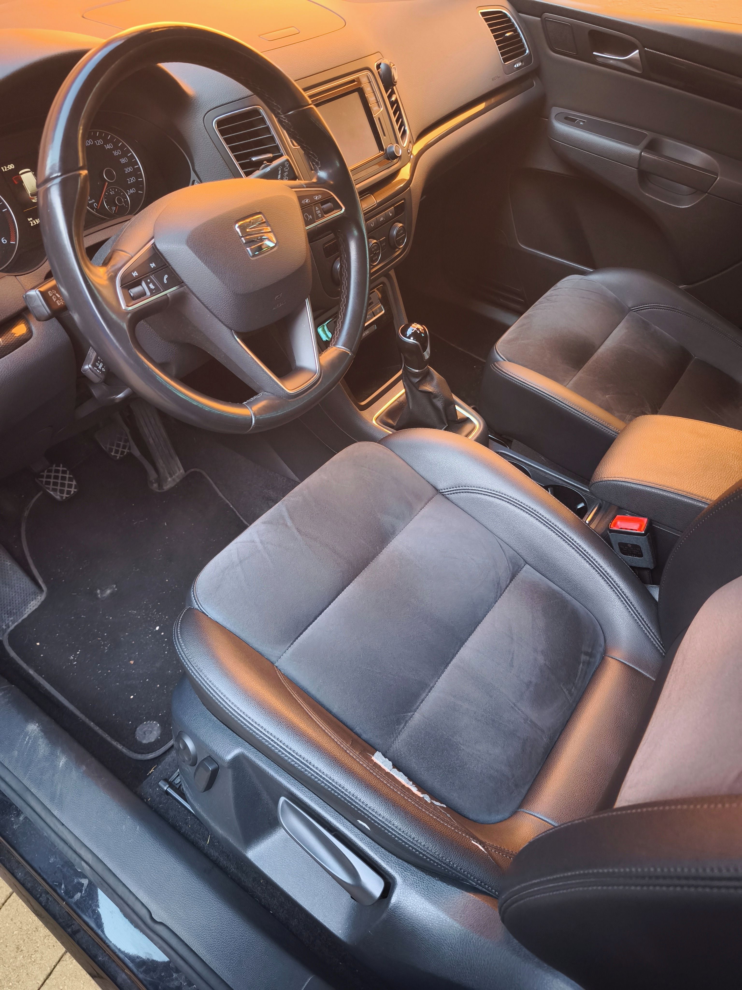 Seat Alhambra, 2.0,110kw,4x4,7m, taž.,nez.top - fotka 5