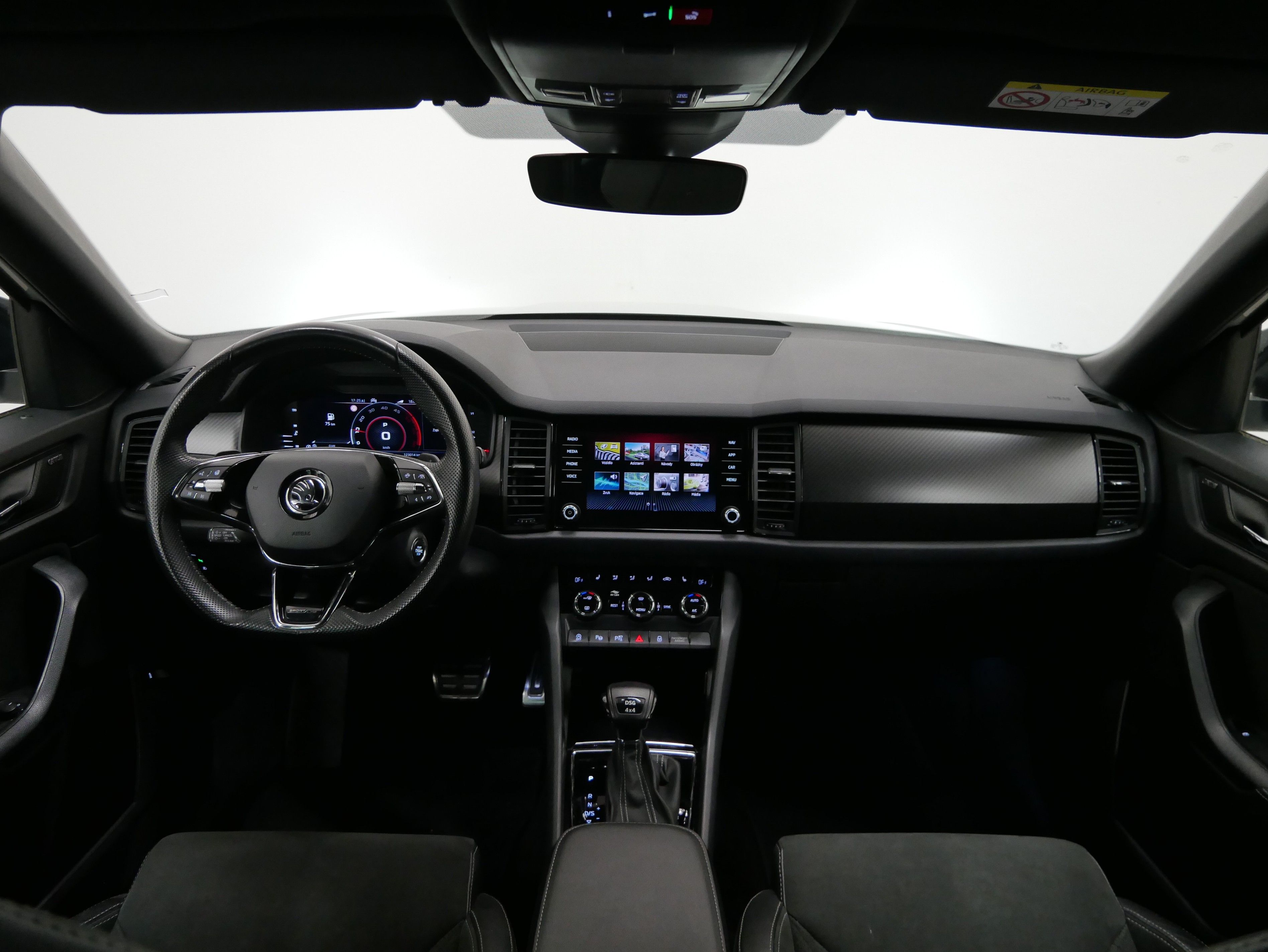 Škoda Kodiaq, 2.0 TDI 147 kW 4x4 Sportline - fotka 5