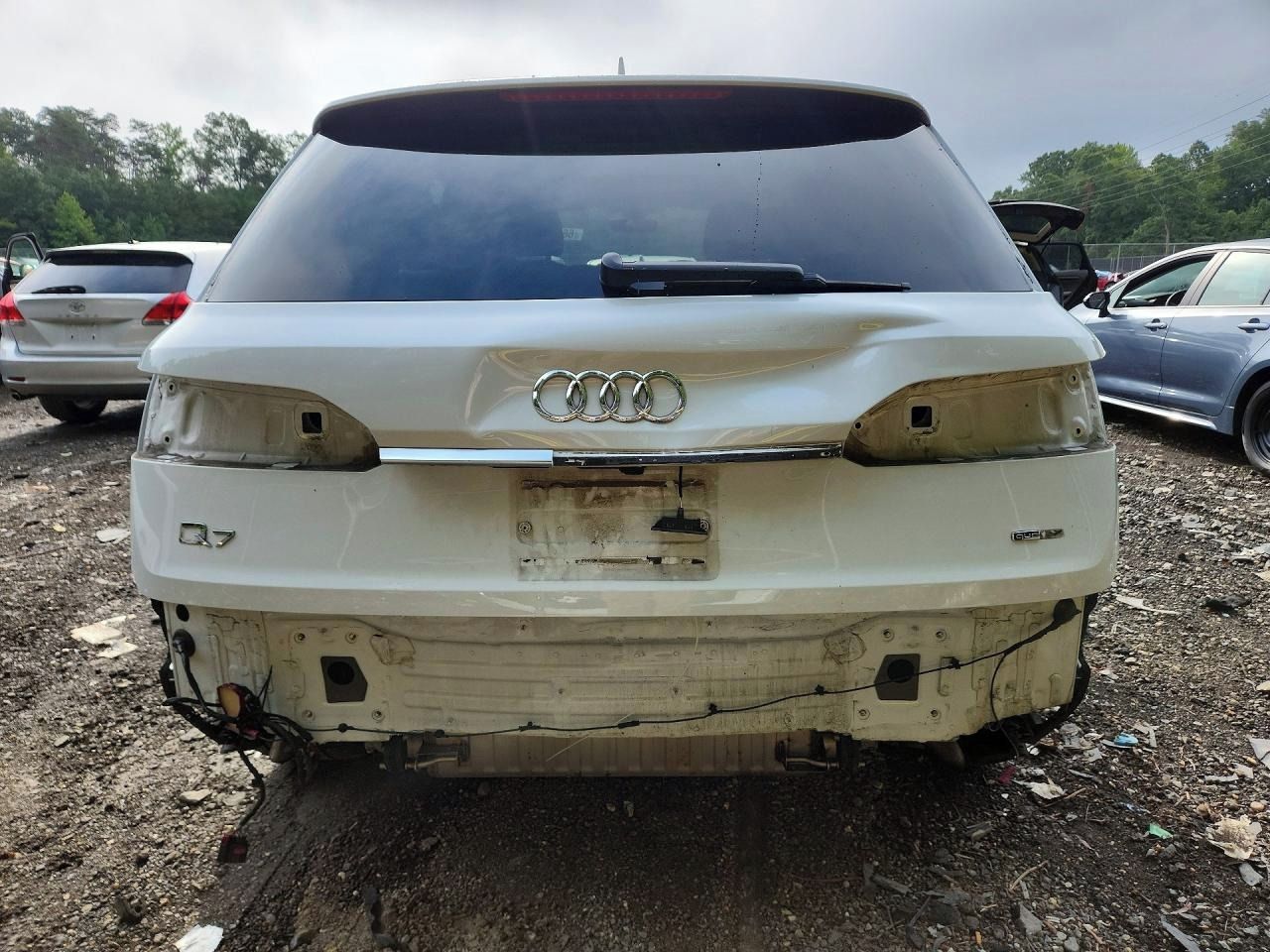 Audi Q7, Auto na cestě - fotka 6