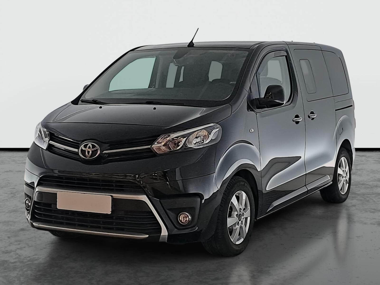 Toyota Proace Verso, 1.5 D-4D, 5 míst, Compact - fotka 2
