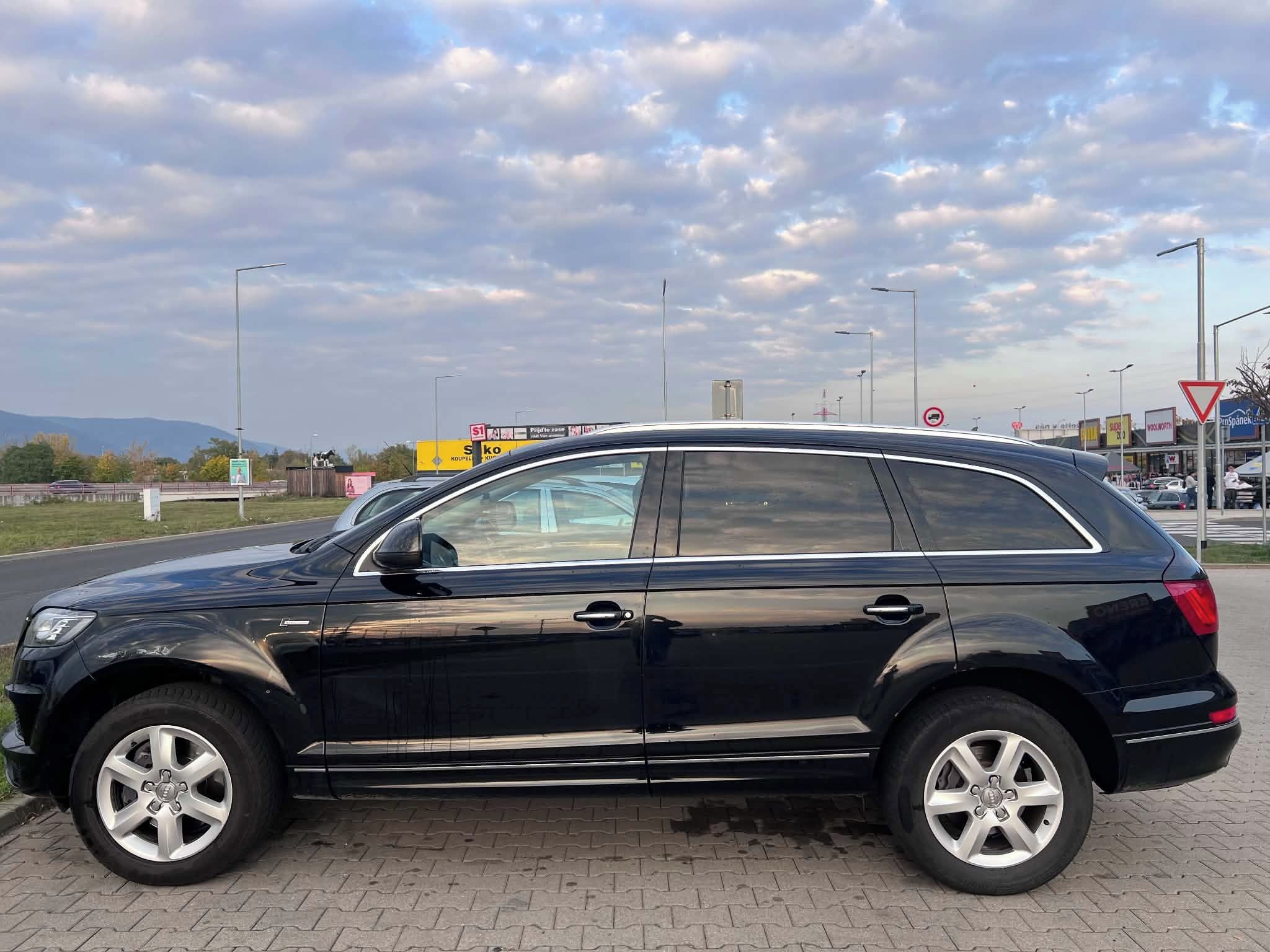 Audi Q7 - fotka 3