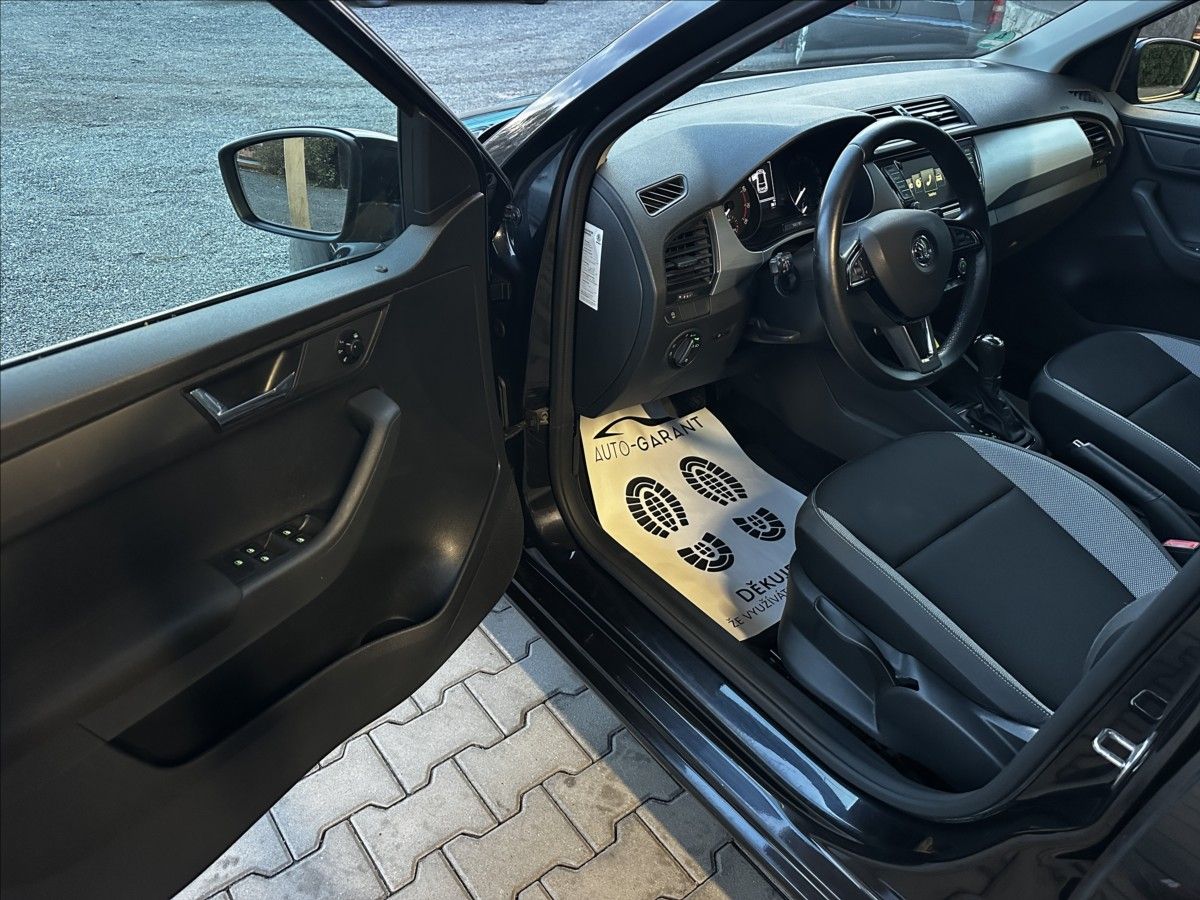 Škoda Fabia, 1,2 TSi 81KW DSG STYLE - fotka 5