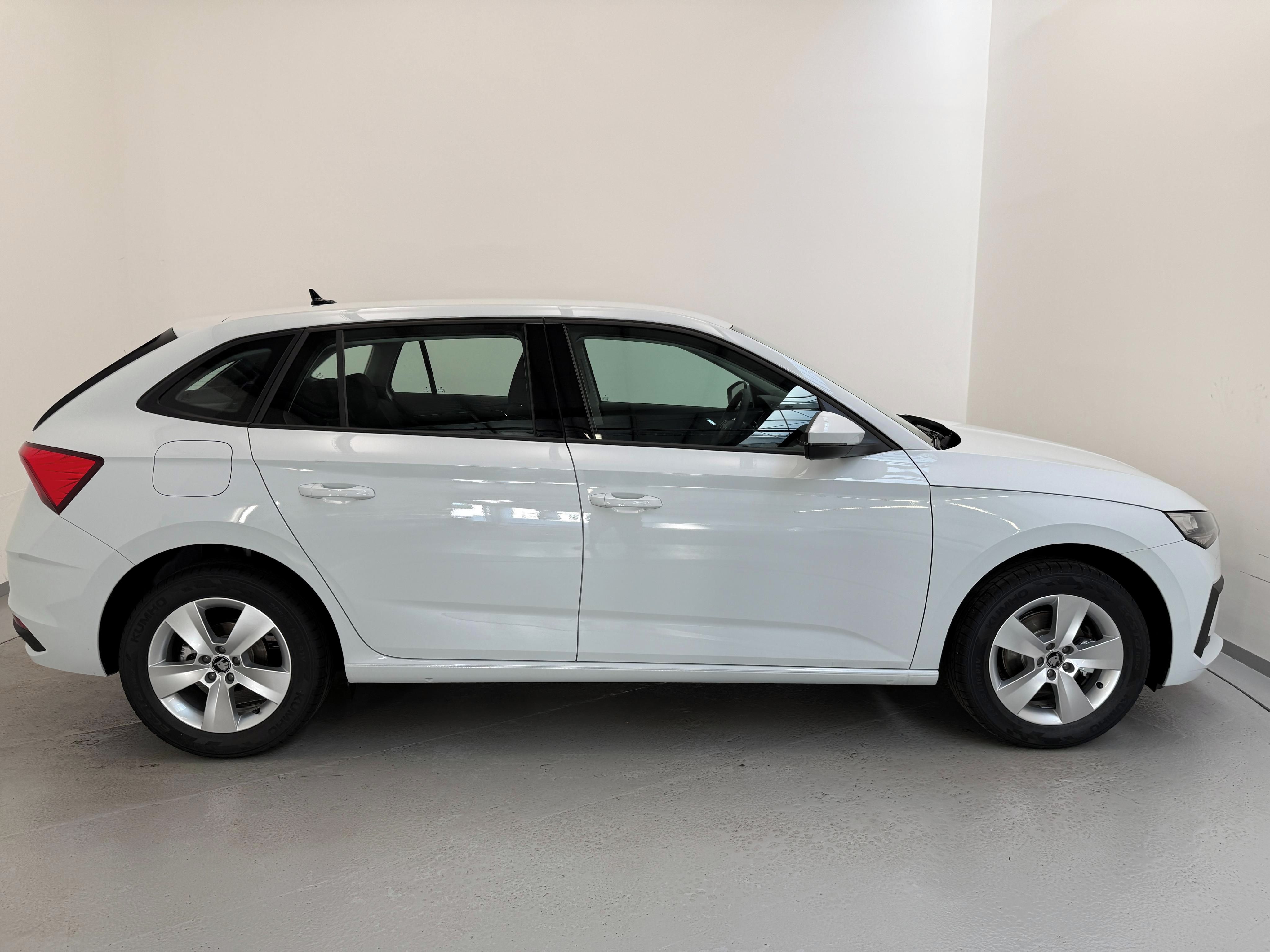 Škoda Scala, Classic 1,0 TSI 85 kW 7 DSG - fotka 6